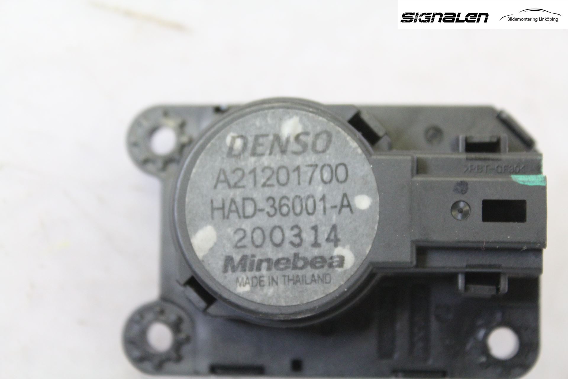 Nissan NV400 12-24 Ac Reglermotor