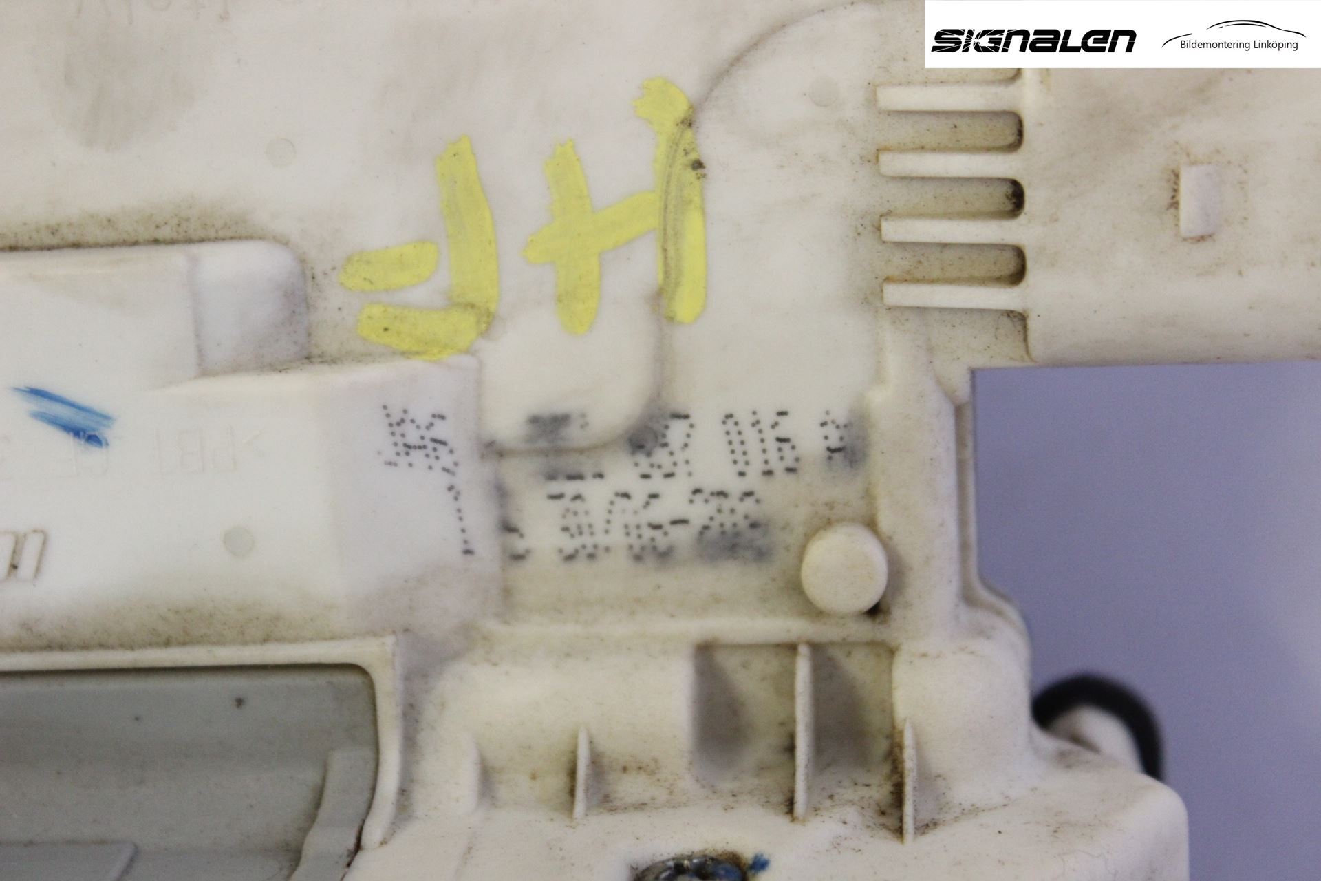 Audi A4/S4 05-07 Låskista-Dörrlås