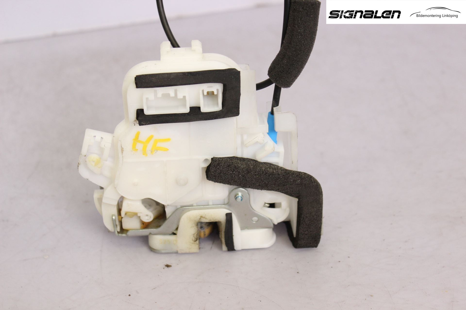 Subaru OUTBACK 10-15 Låskista-Dörrlås