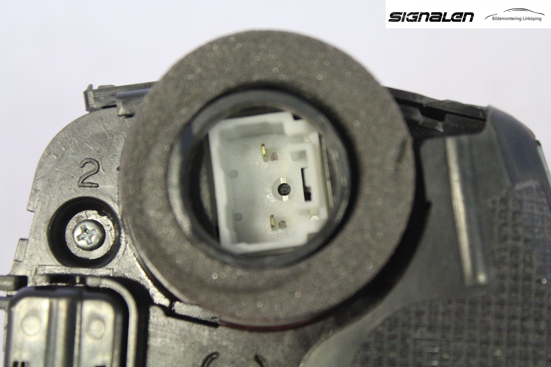 Toyota YARIS XP90 06-11 Låskista-Dörrlås