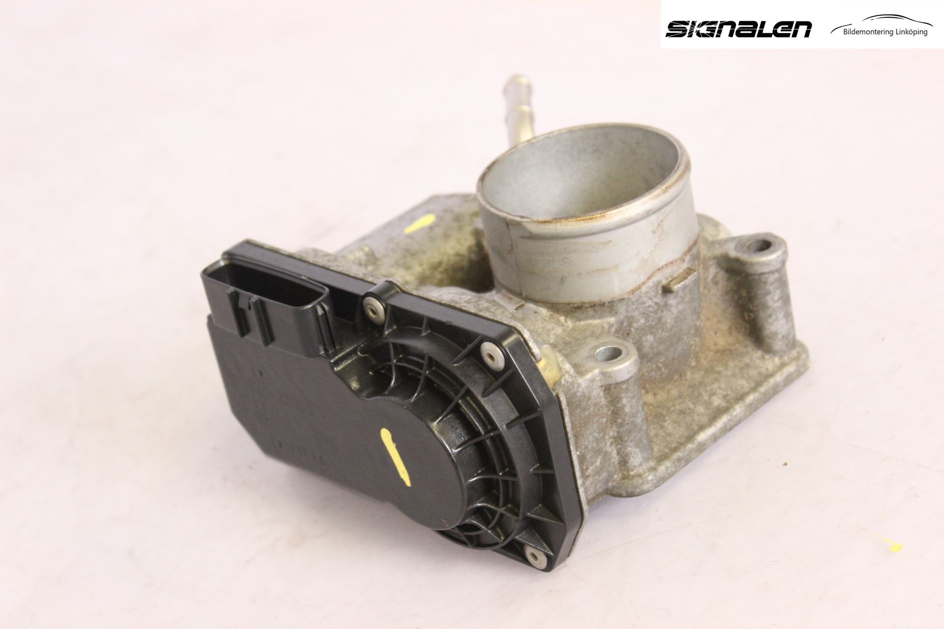 Toyota COROLLA 02-07 Injspjällhus