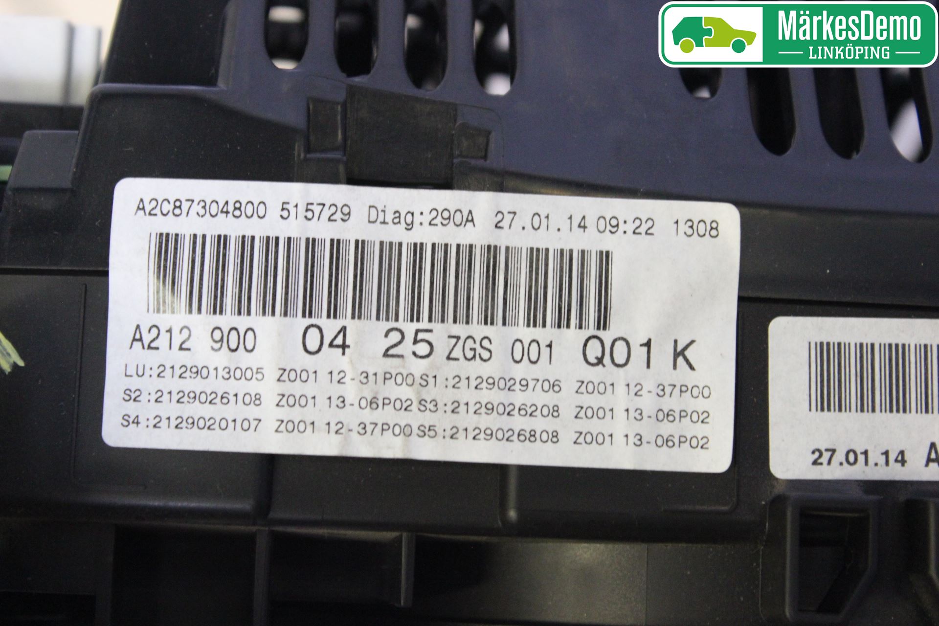 Mercedes-Benz MB E-KLASS (W212) 09-16 Instrument Komb