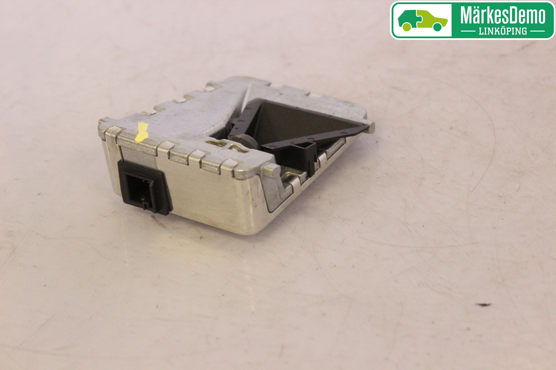 Mercedes-Benz MB E-KLASS (W212) 09-16 Sensor Aktivt Kollisionsskydd