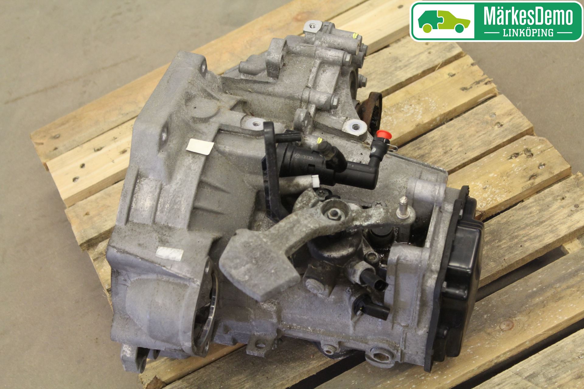 Volkswagen VW PASSAT 05-11 Växellåda Man 5 Vxl