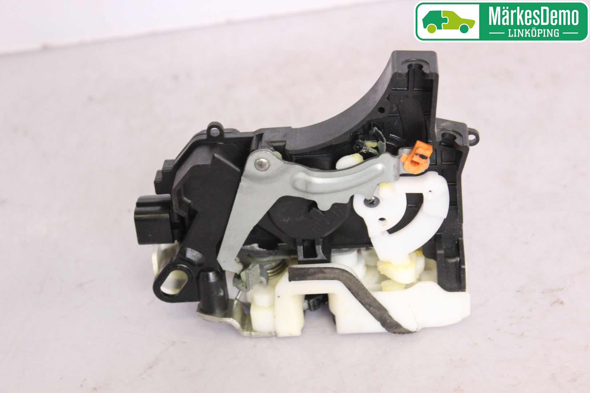 Mitsubishi OUTLANDER 07-12 Låskista-Dörrlås