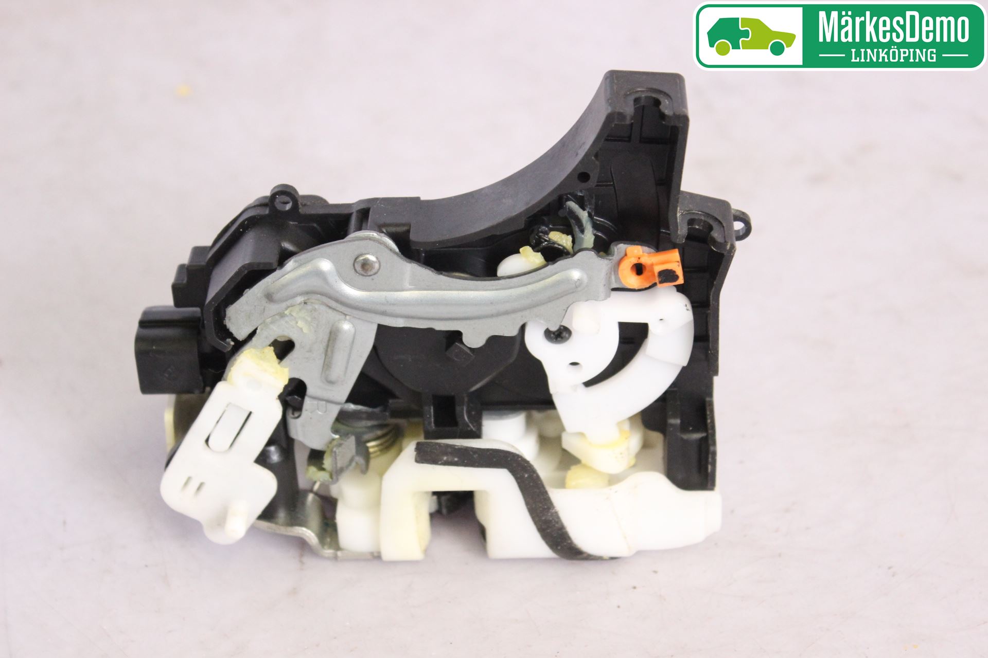 Mitsubishi OUTLANDER 07-12 Låskista-Dörrlås