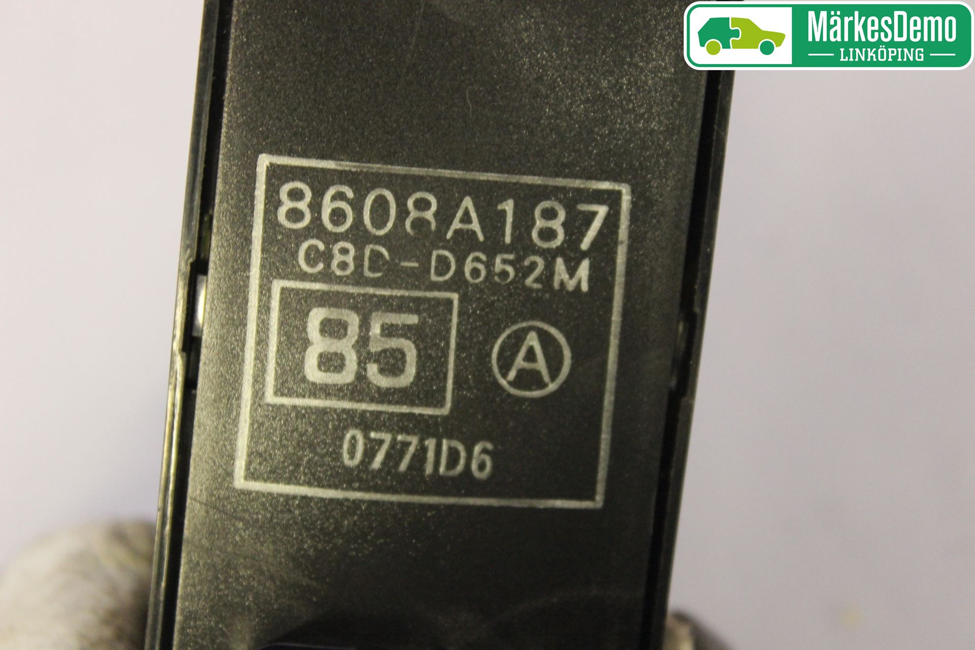 Mitsubishi OUTLANDER 07-12 Strömställare Elhiss