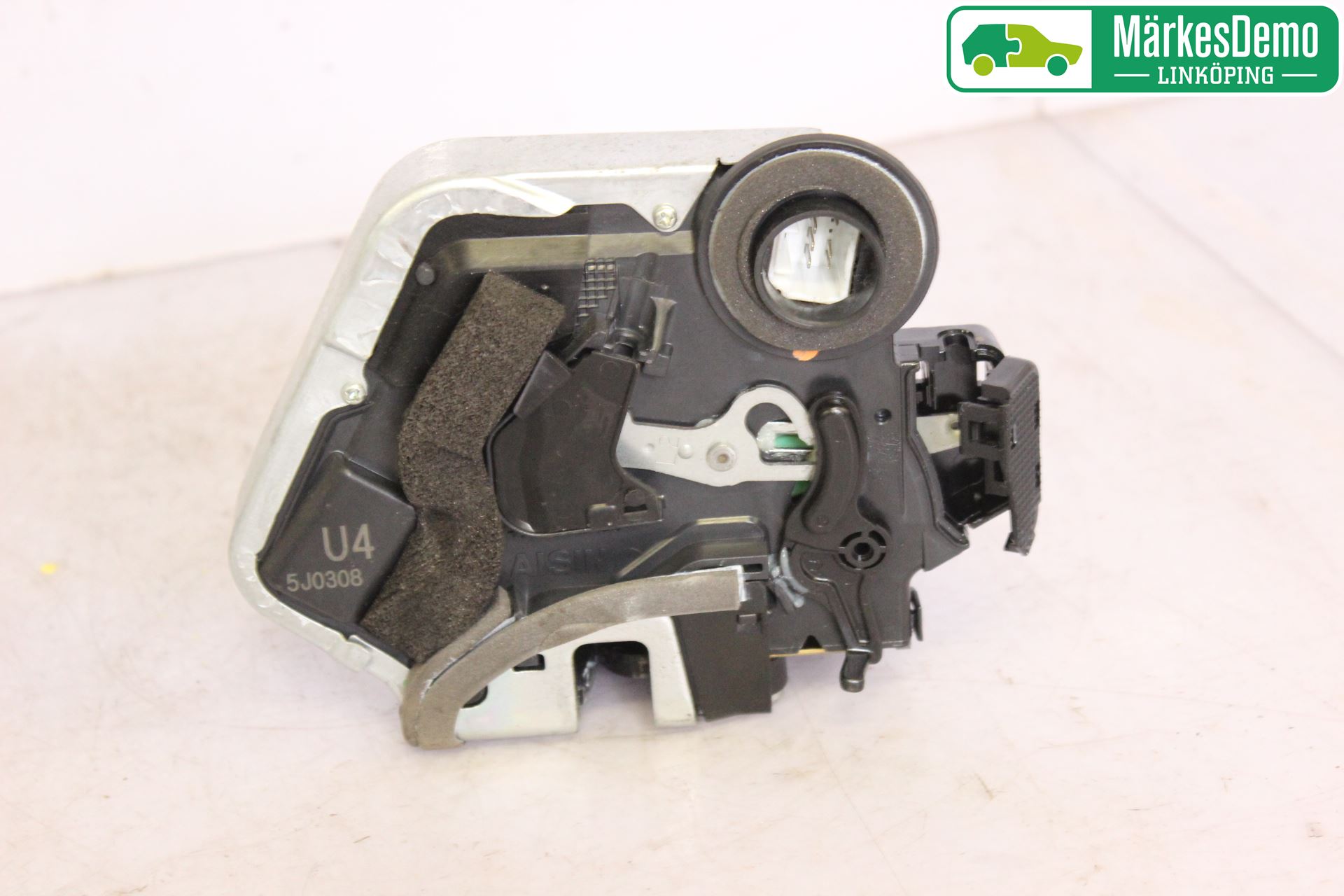 Lexus IS 220d/250/350 06-13 Låskista-Dörrlås