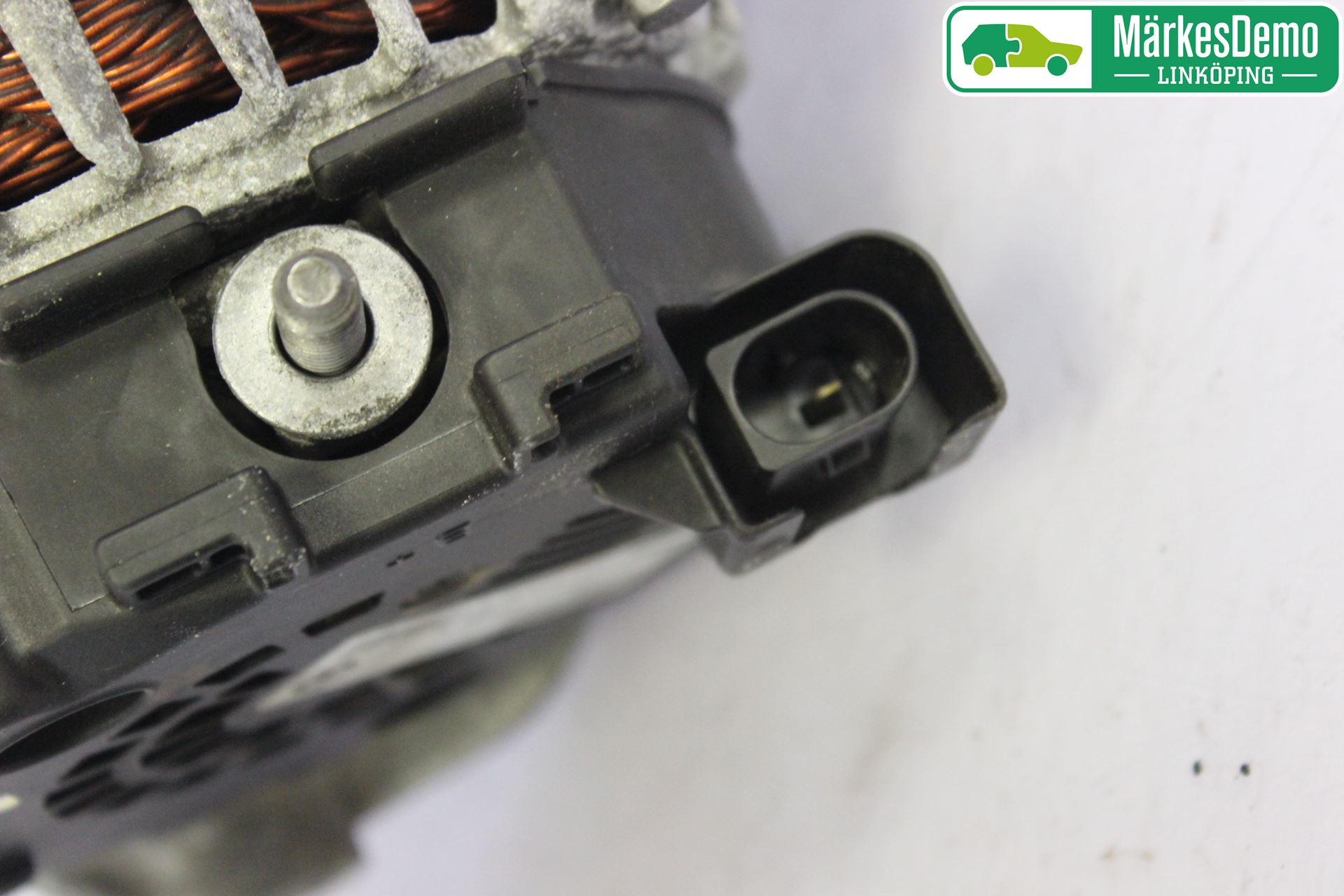 BMW 3 GT F34 13-19 Generator