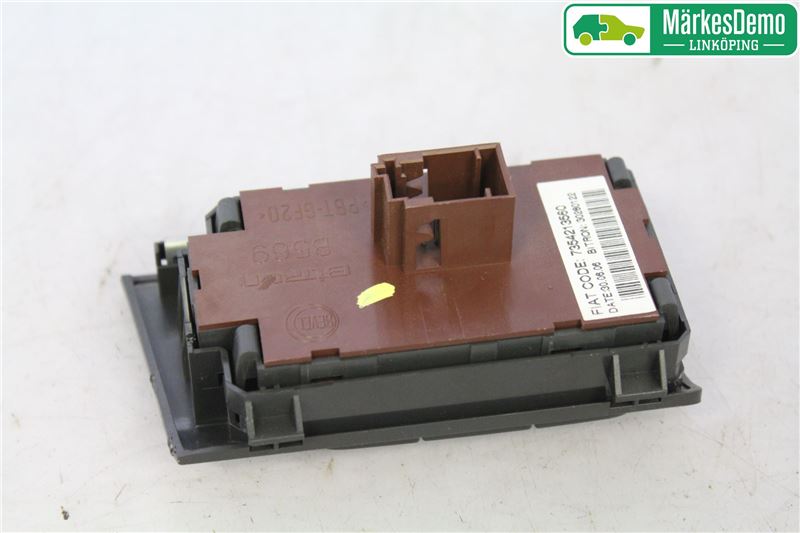 Fiat DUCATO 07-15 Strömställare Övrigt