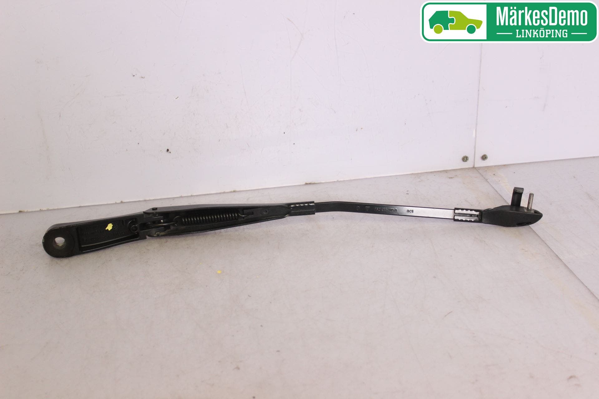 Volkswagen VW TOUAREG 7P 11-18 Torkararm Armar Vindruta