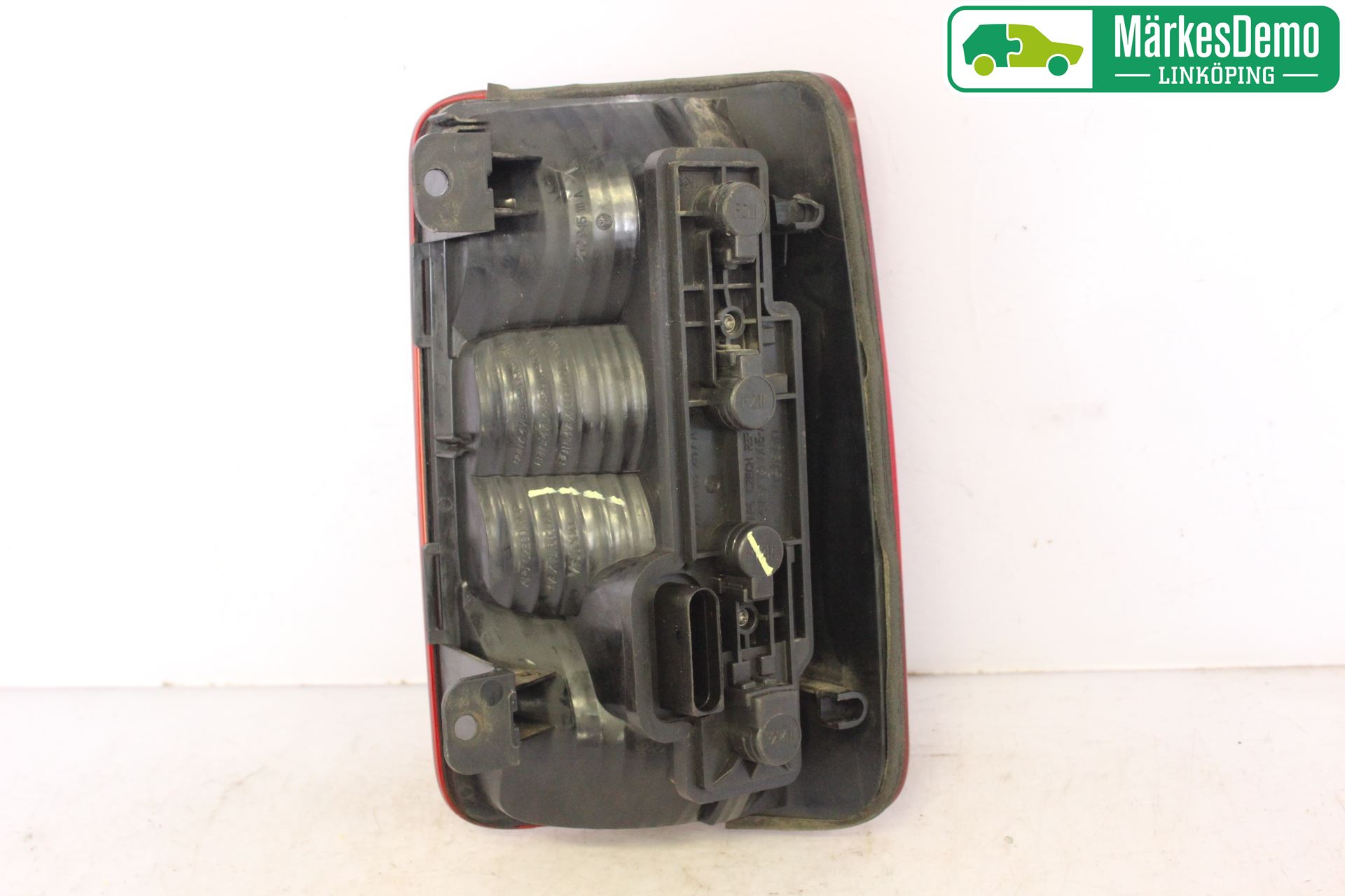 Volkswagen VW CADDY      04-10 Bakljus Vänster