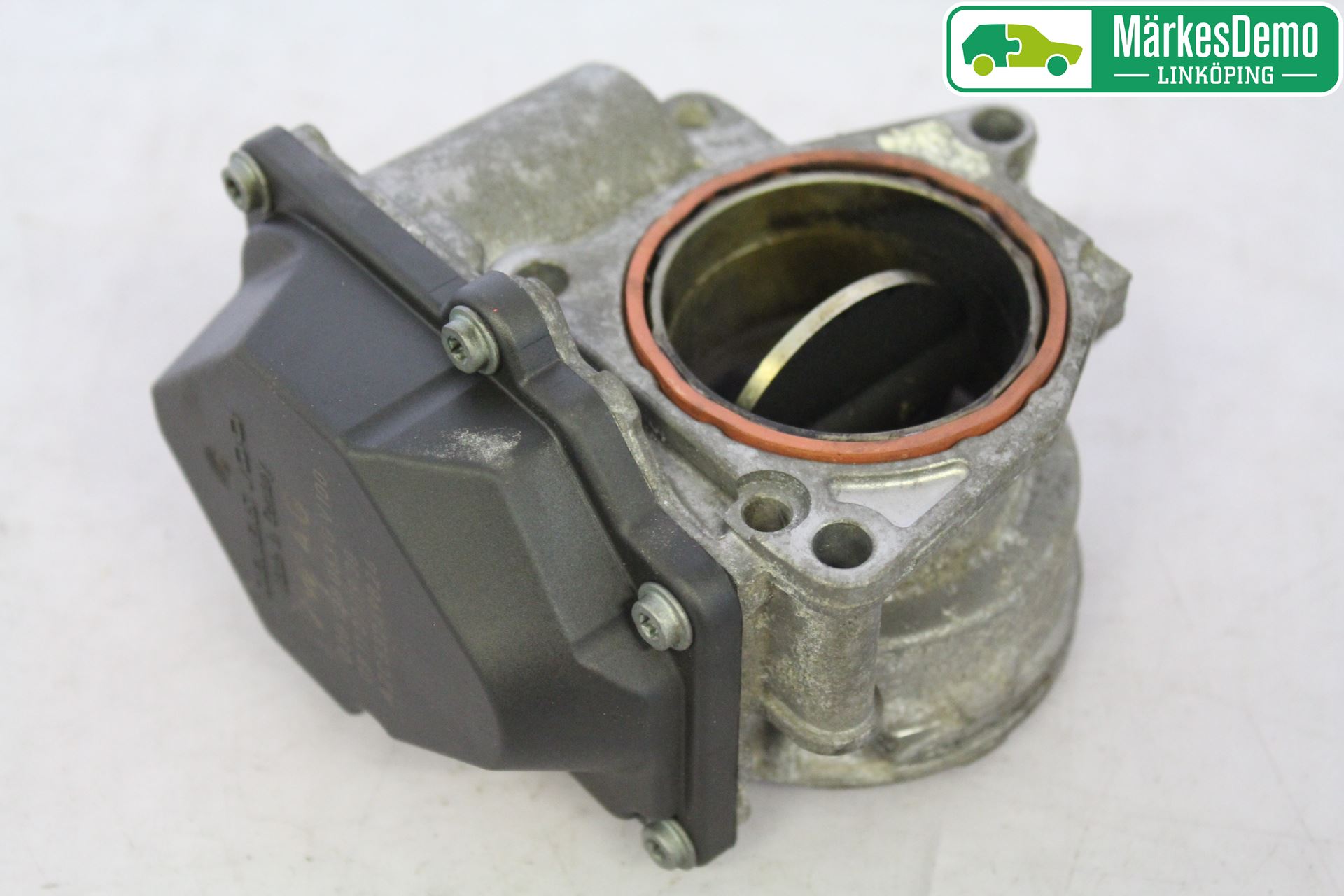 Volkswagen VW CADDY      04-10 Injspjällhus