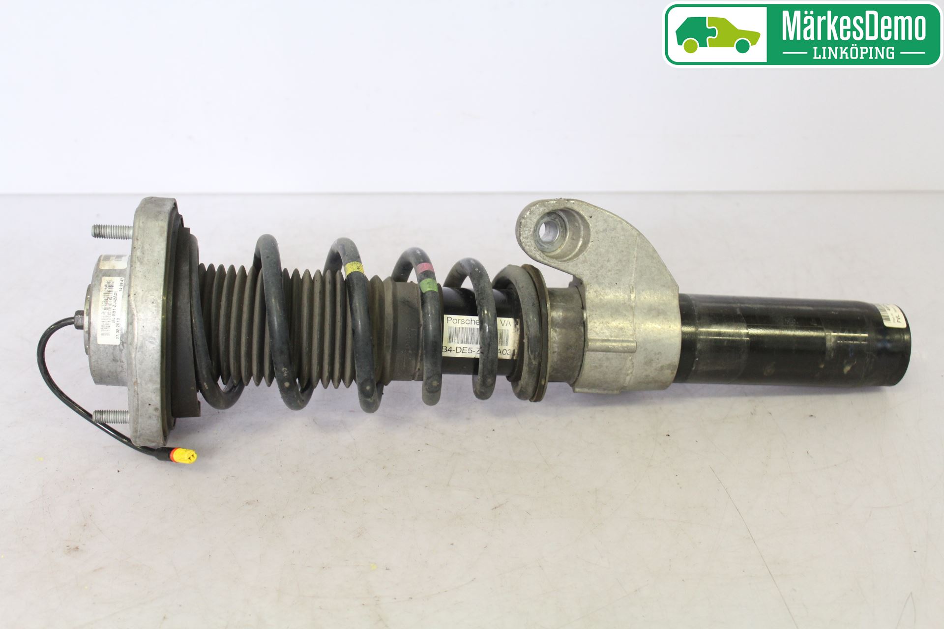 Porsche 911 64- Fjäderben Fram Vänster