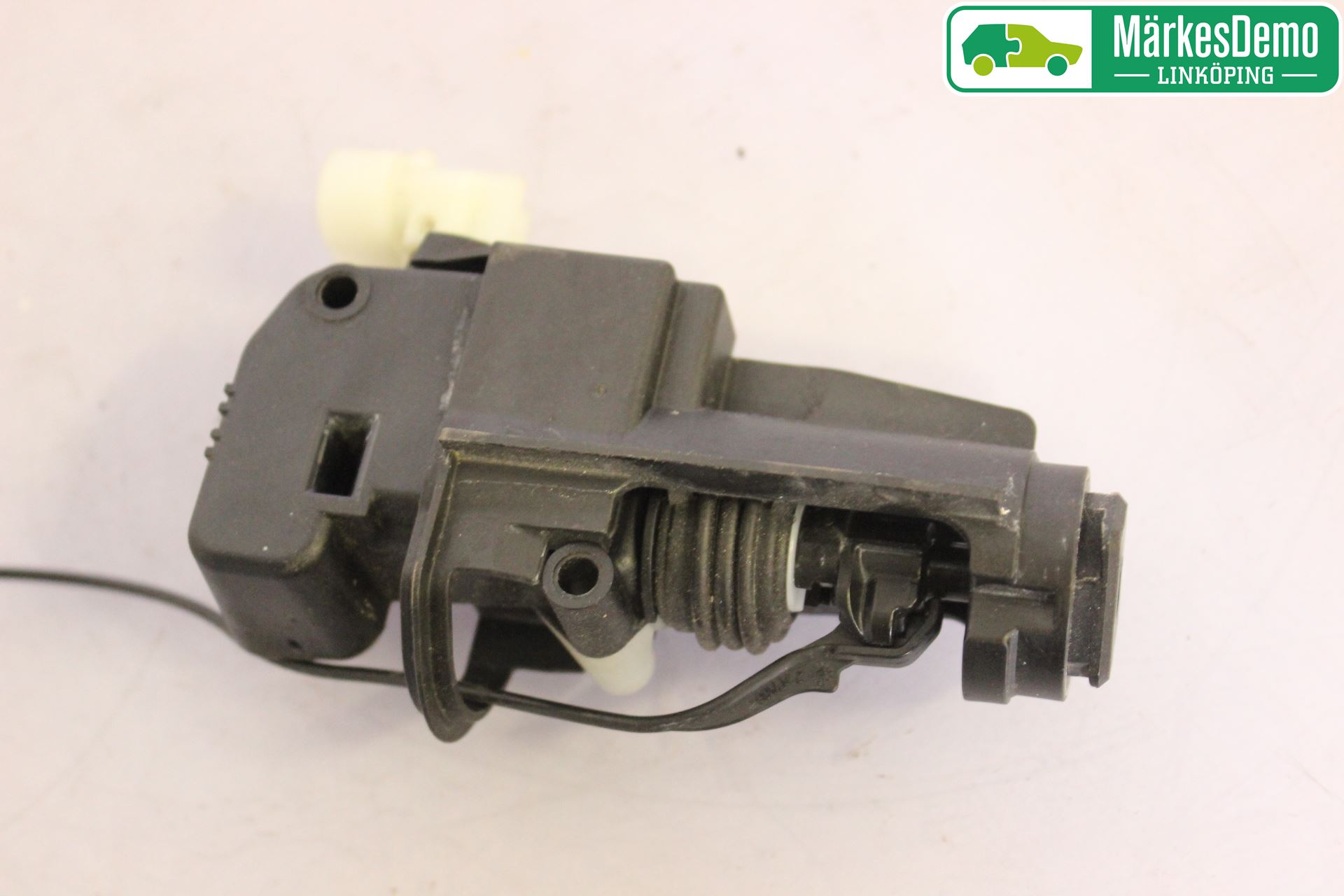 Porsche 911 64- Centrallåsmot Tanklucka