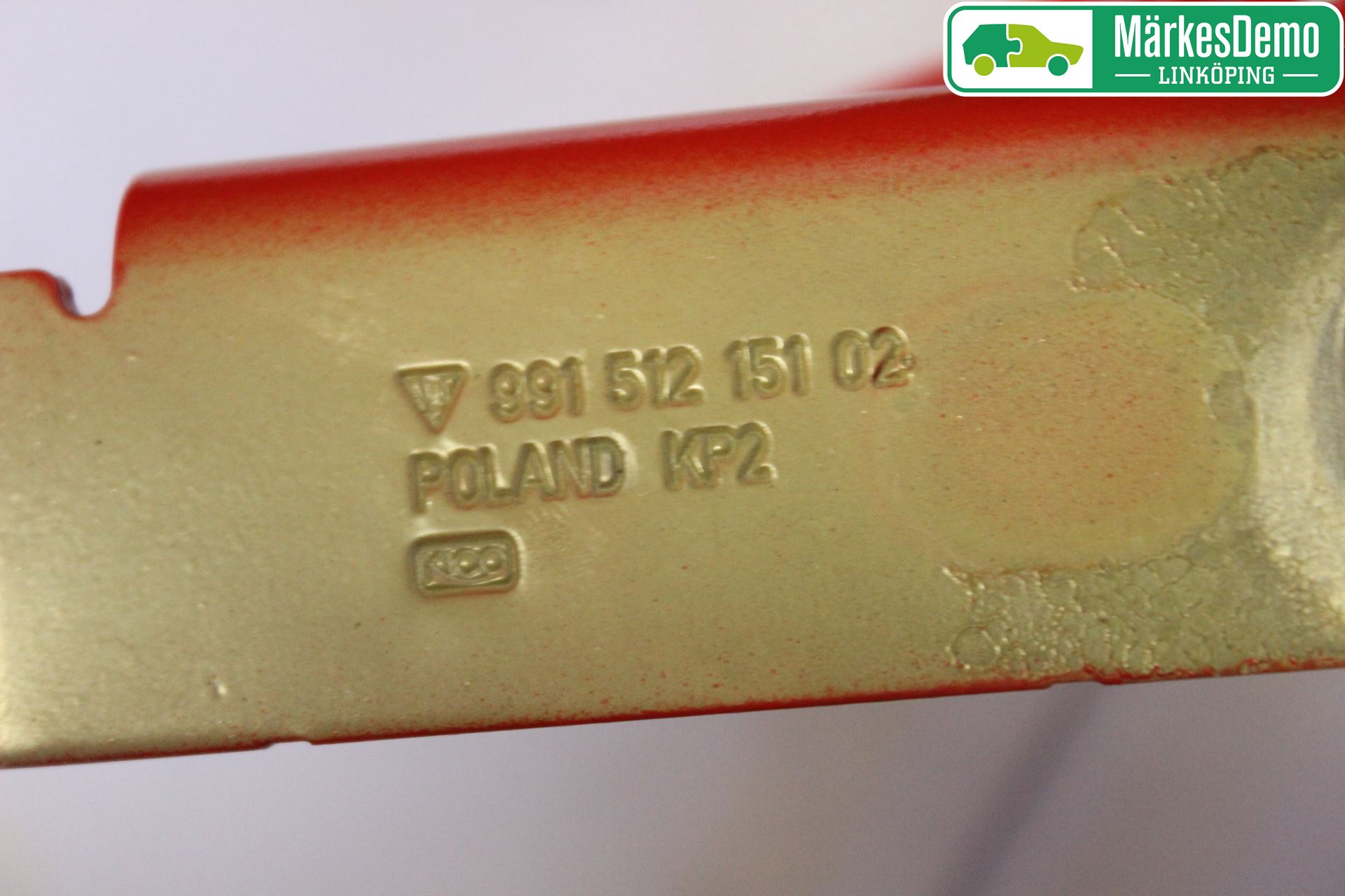 Porsche 911 64- Bakluckegångjärn Vä