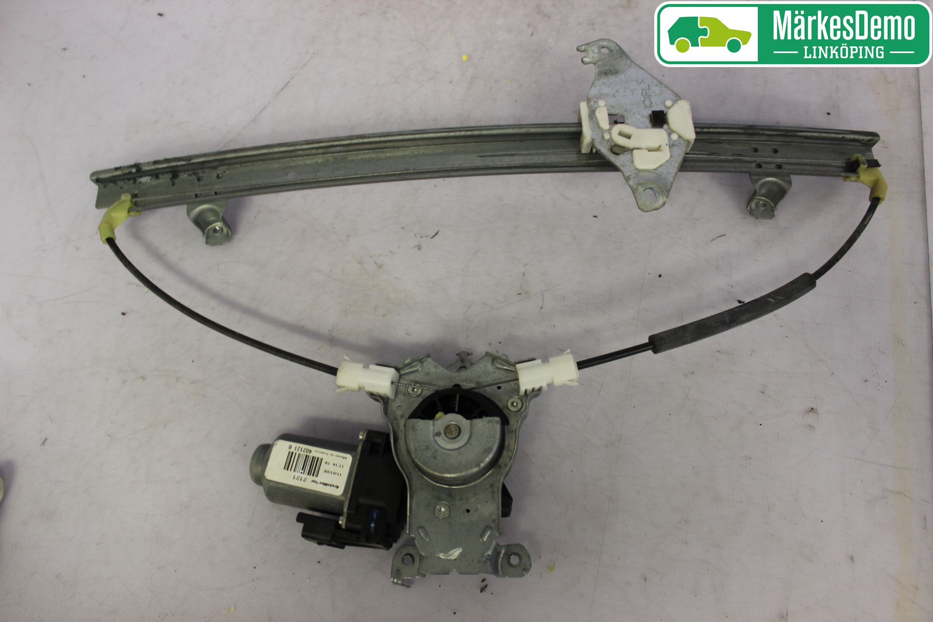 Nissan NAVARA 05-16 Fönsterhiss El Kompl