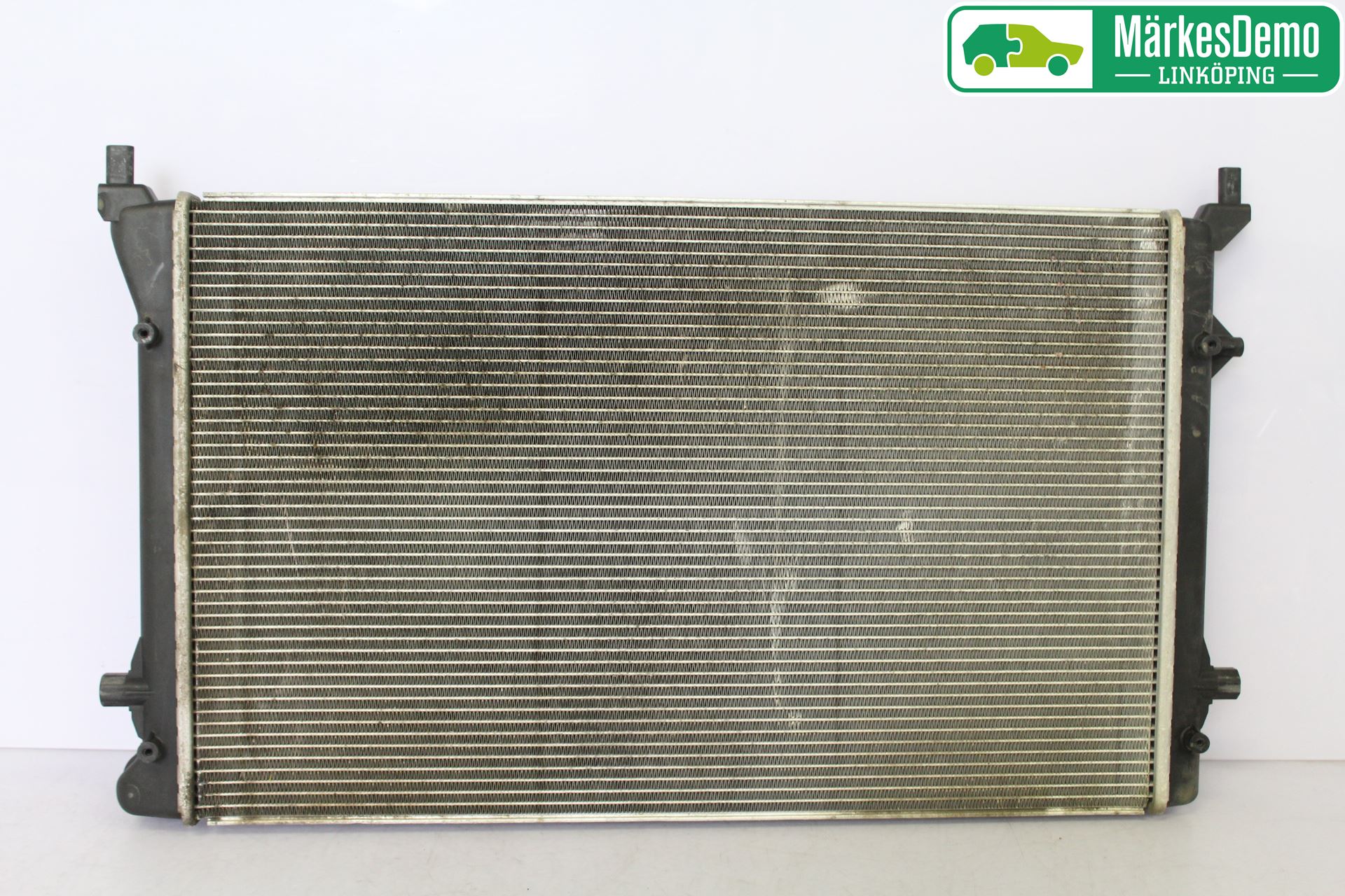 Volkswagen VW PASSAT 05-11 Kylare Man