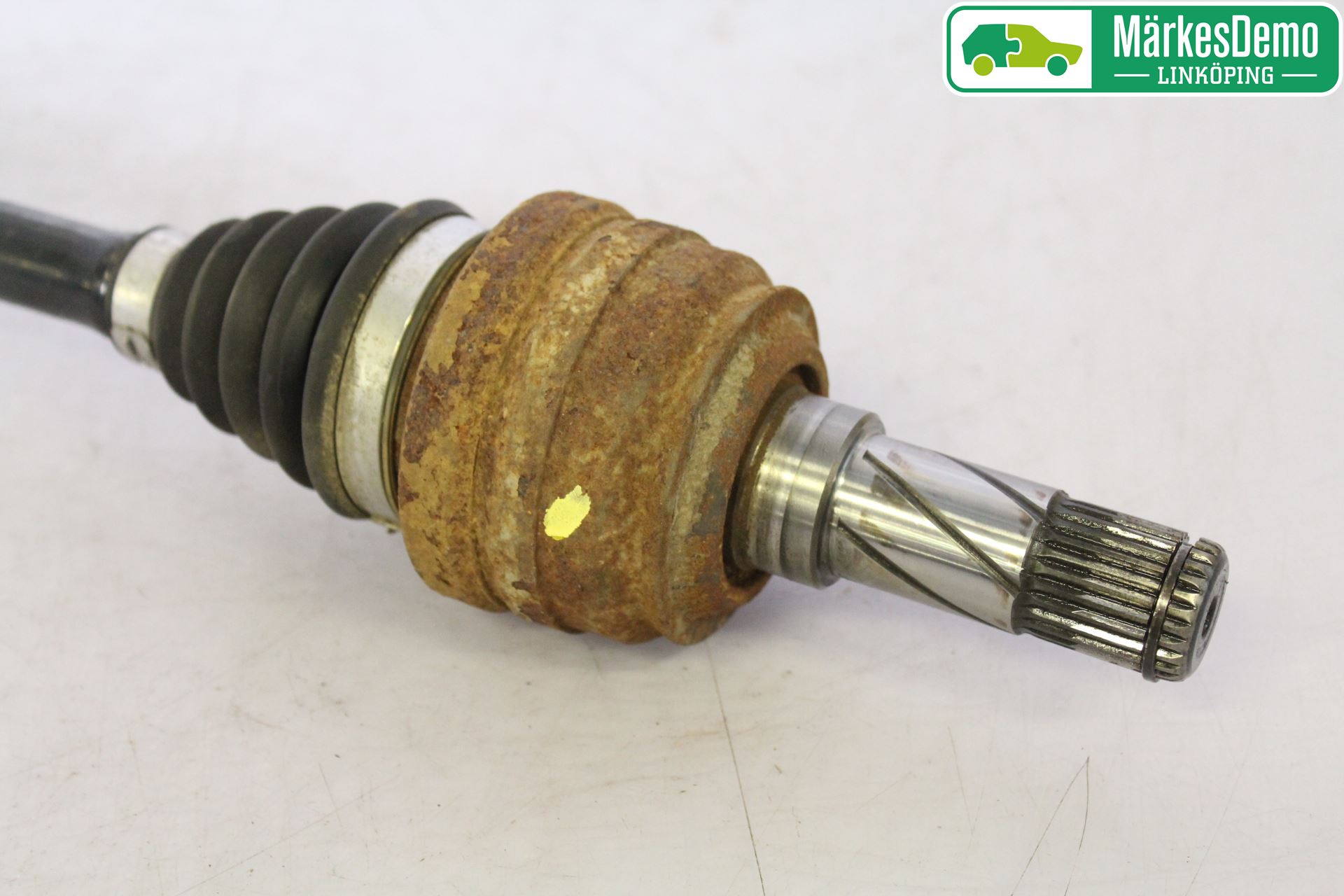 Volvo XC90 03-06 Drivaxel Bak Höger