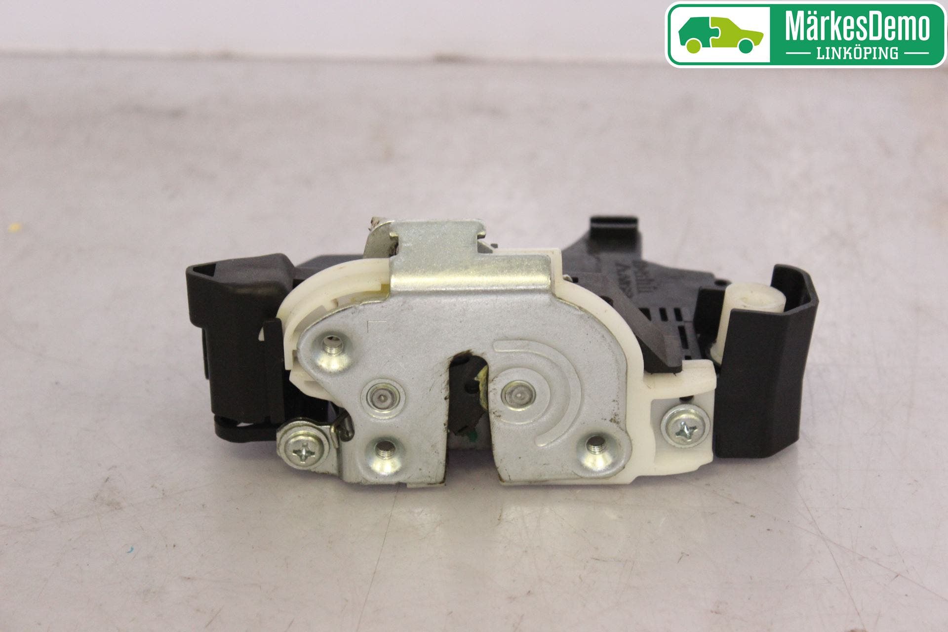 Mitsubishi COLT 09-13 Låskista-Dörrlås