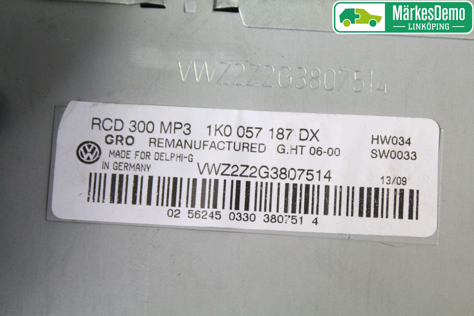 Volkswagen VW CADDY      04-10 Cd Radio - Multimediapanel