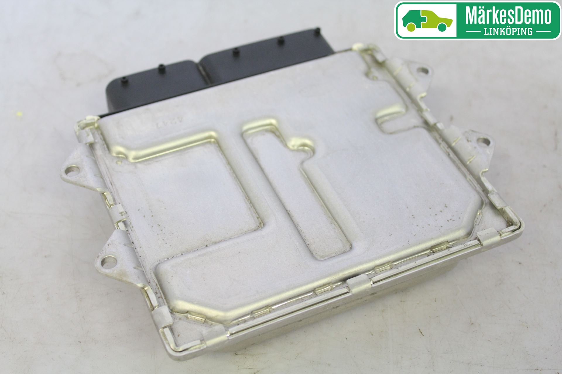 Opel COMBO D 12-18 Styrenhet Insprut Bensin