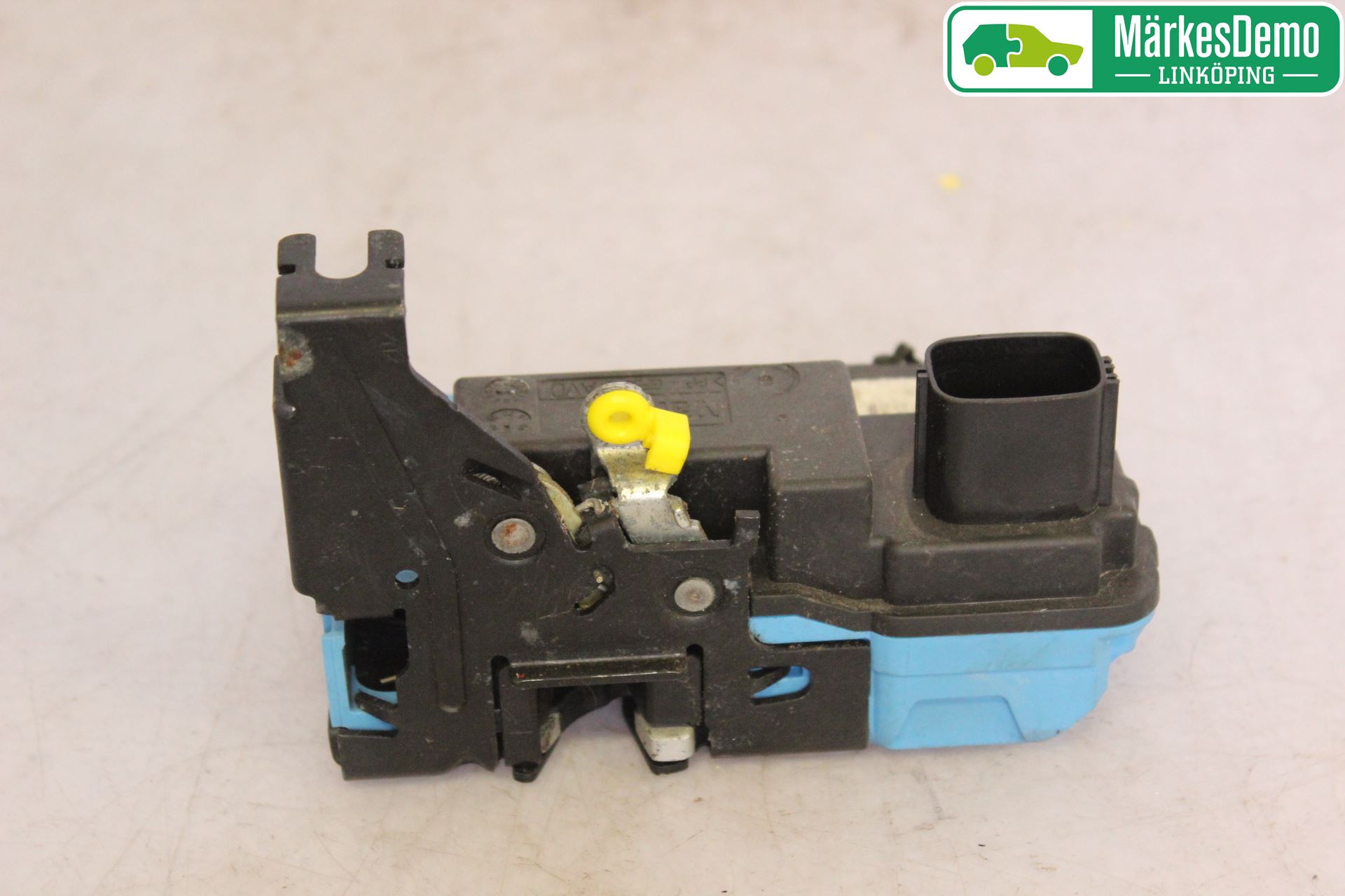 Volvo S60 05-10 Låskista-Dörrlås