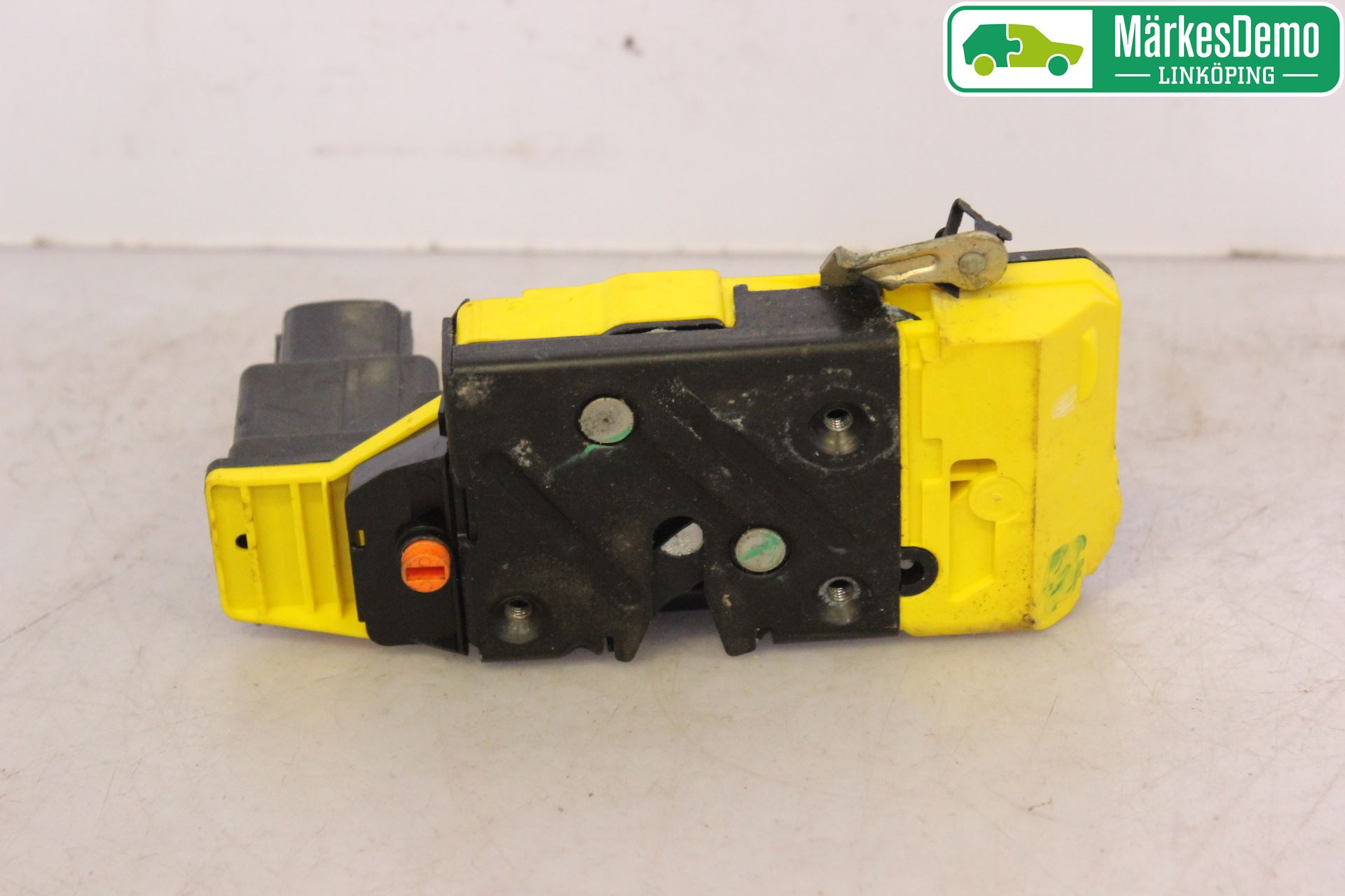 Volvo S60 05-10 Låskista-Dörrlås