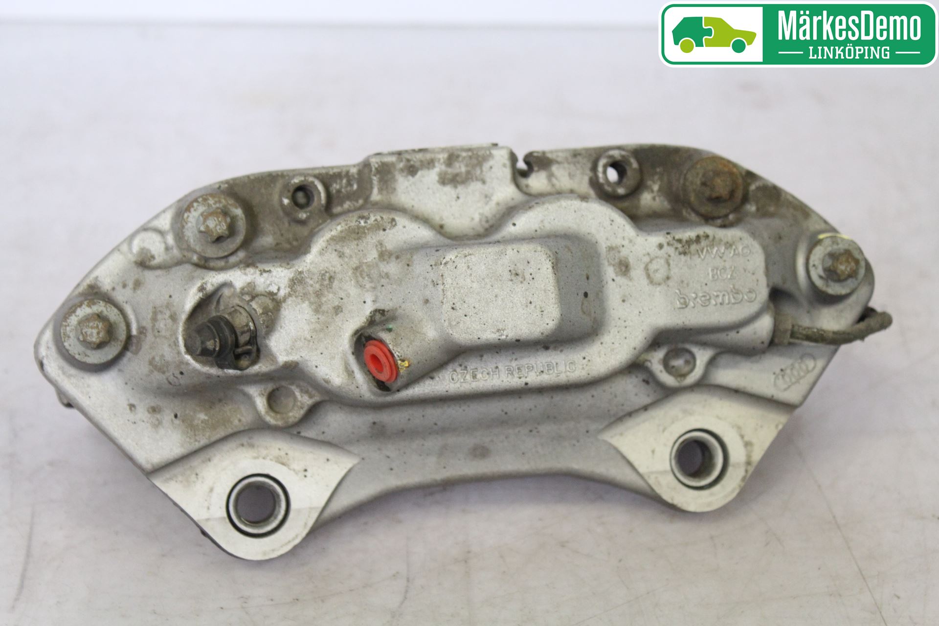 Audi Q5 09-16 Bromsok Fram Höger