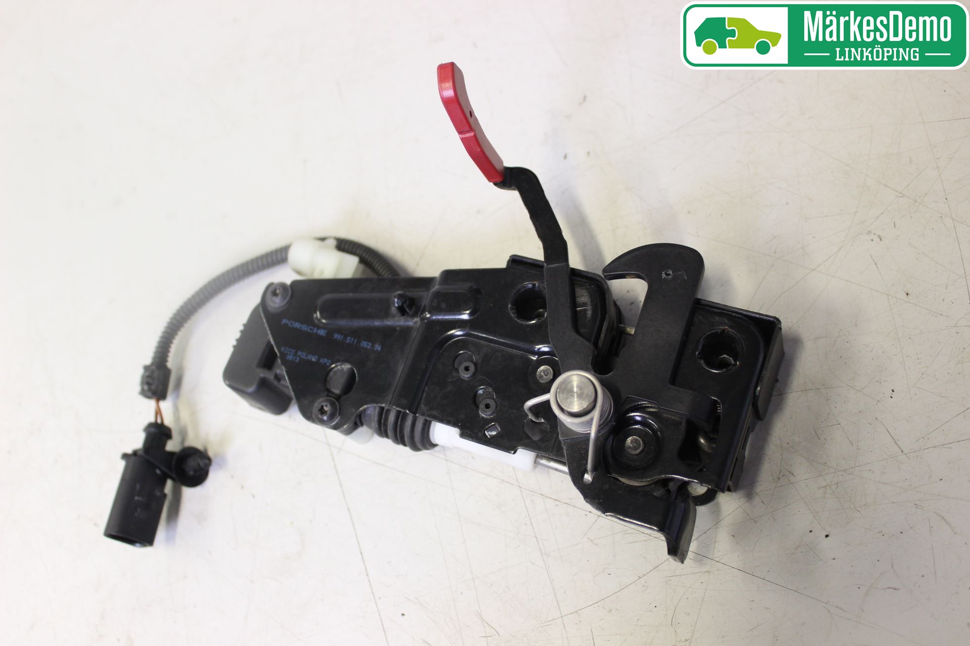 Porsche 911 64- Huvlås