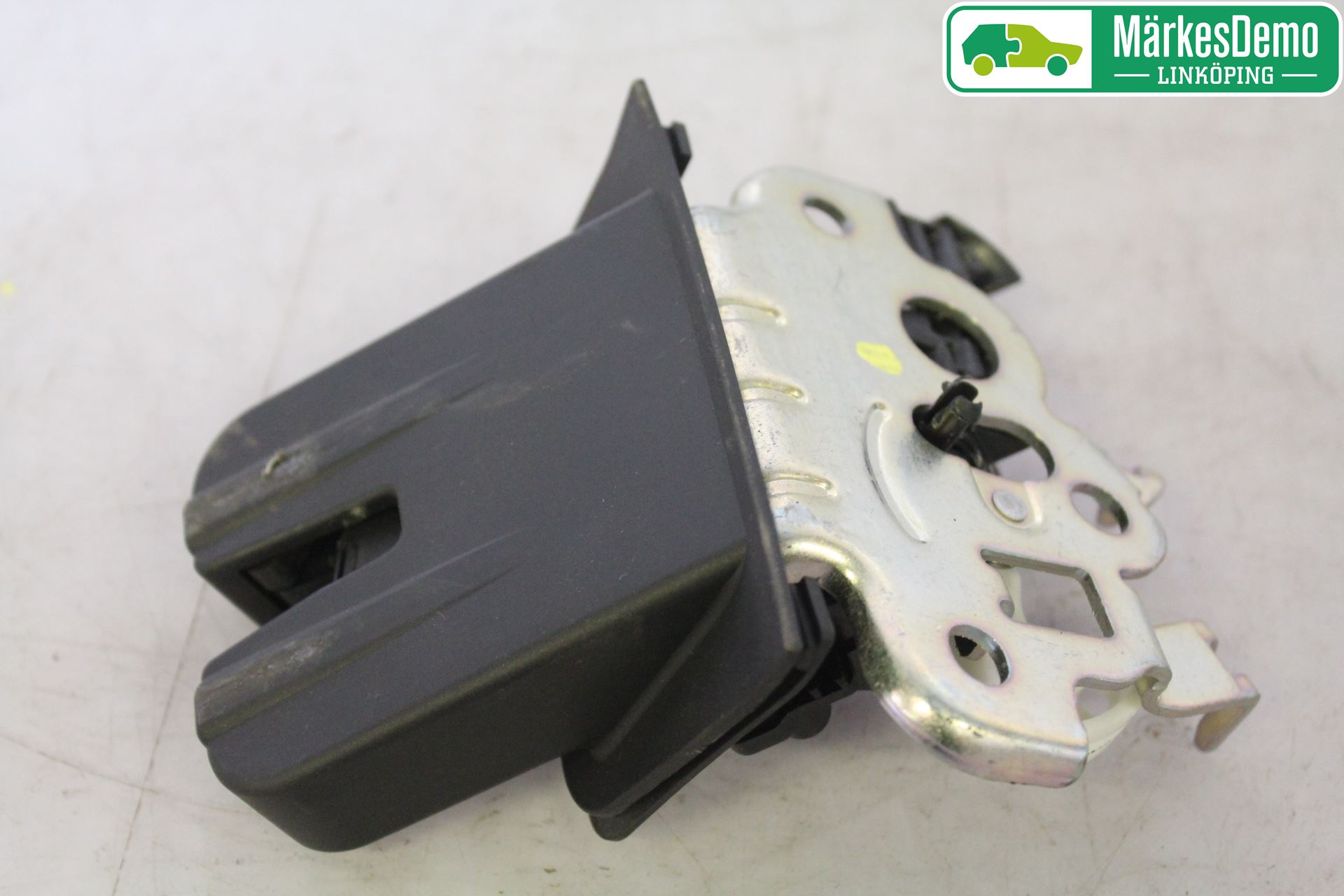 Audi Q5 09-16 Låskista Baklucka