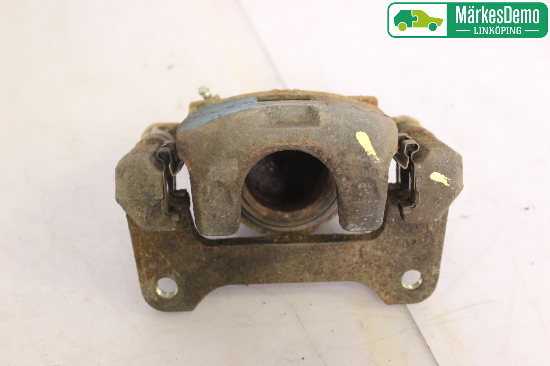 Mitsubishi i-MiEV Bromsok Fram Höger