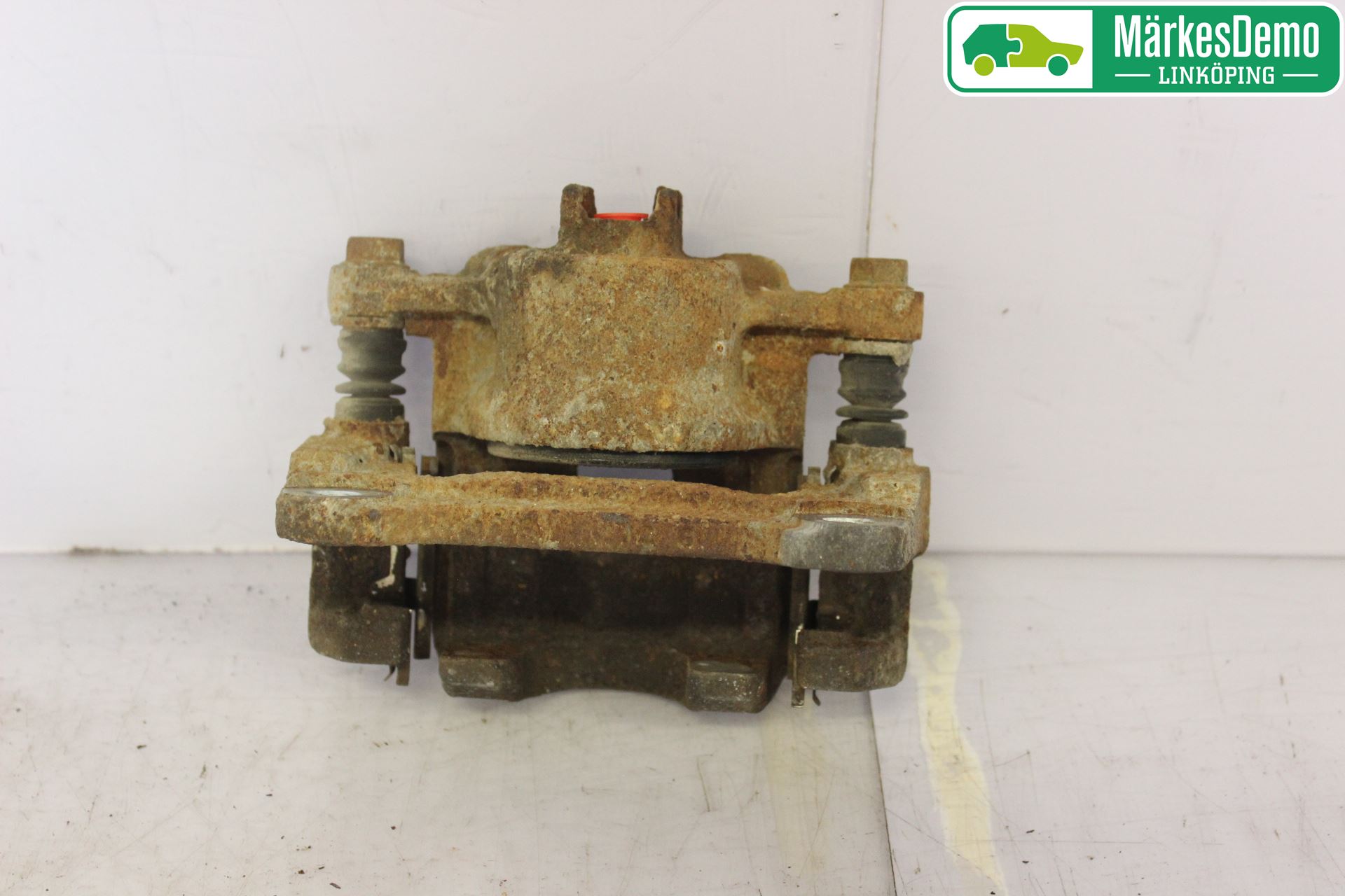 Mitsubishi i-MiEV Bromsok Fram Höger