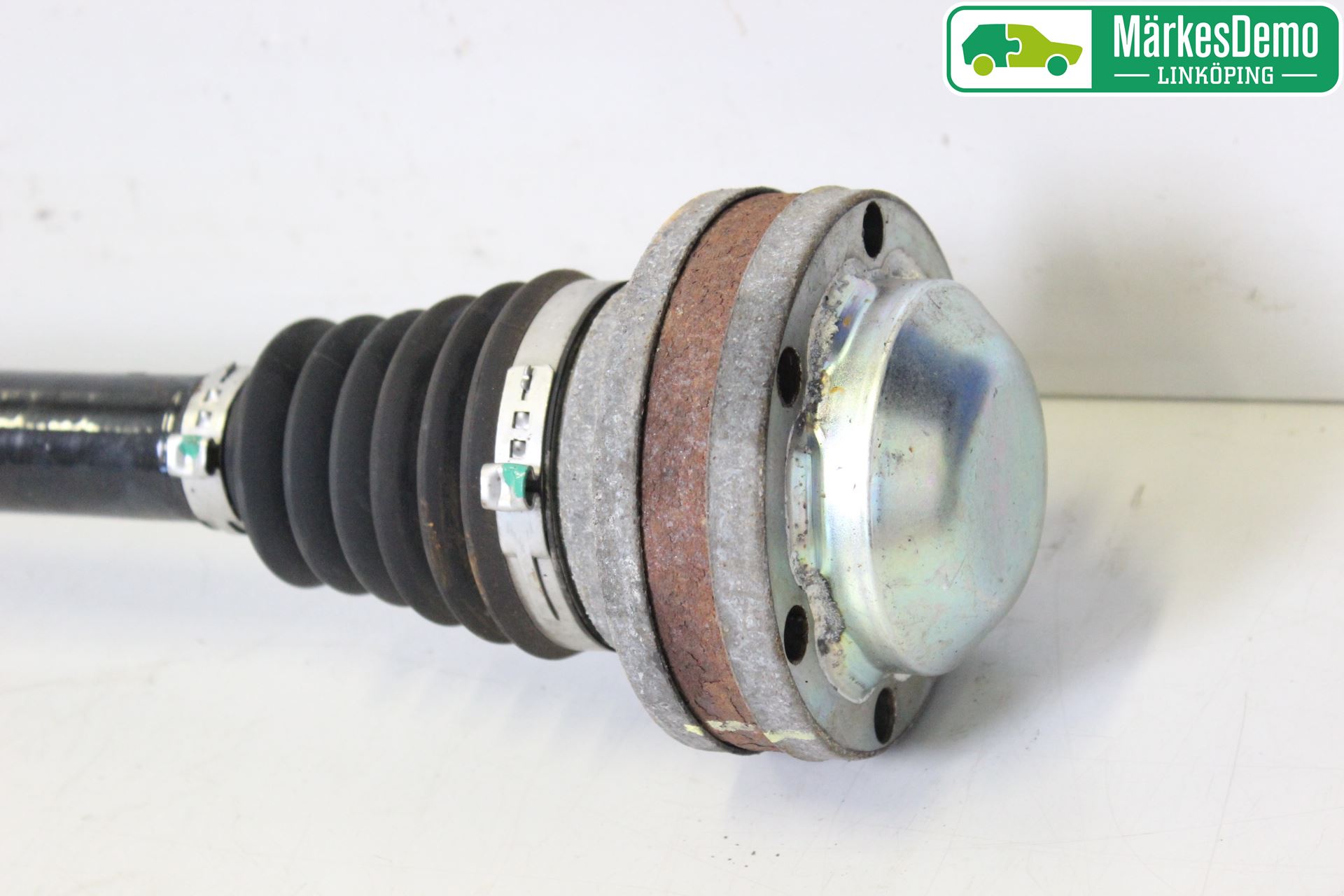 Audi Q5 09-16 Drivaxel Bak Vänster