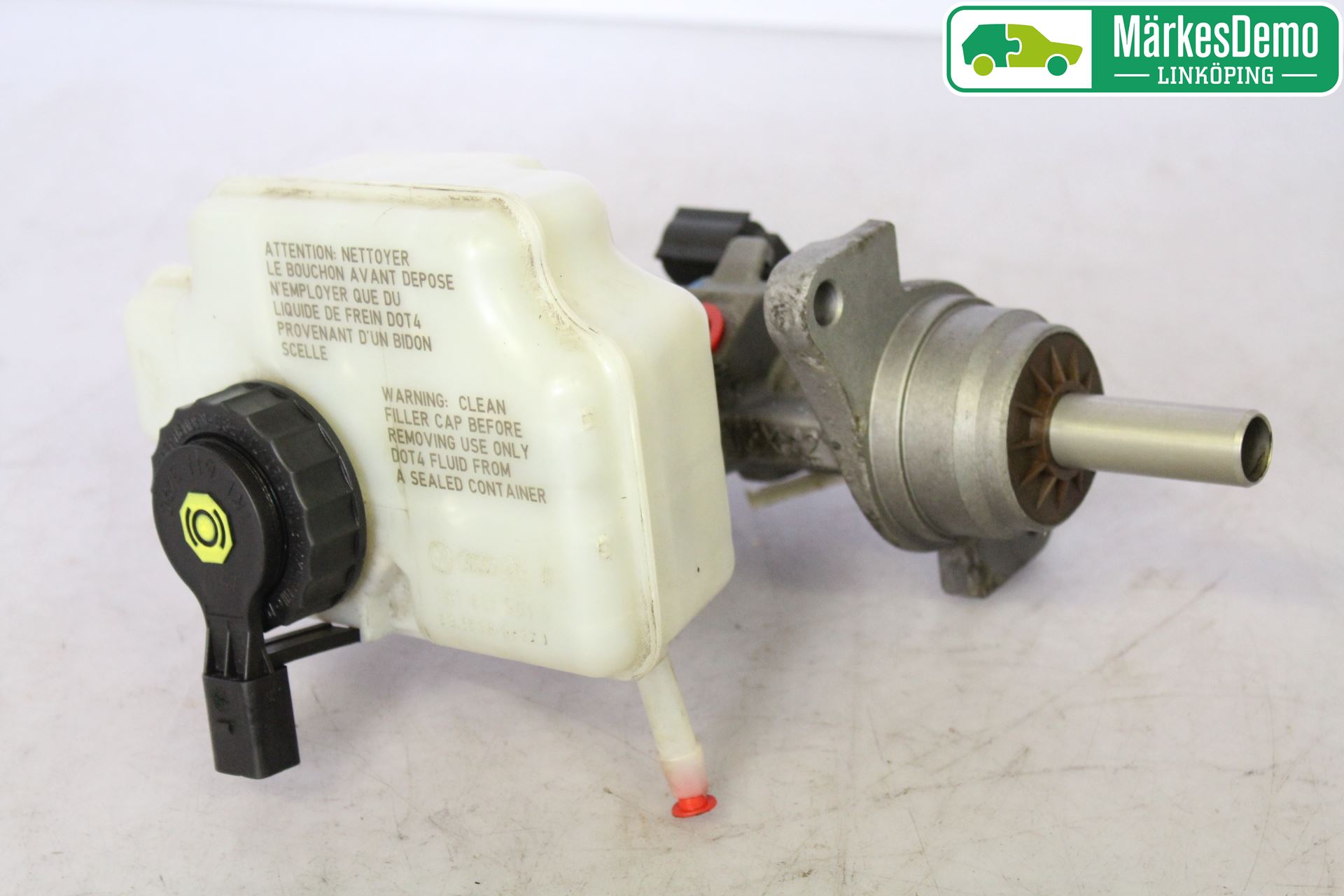 Volkswagen VW GOLF V 04-09 Broms Huvudcylinder