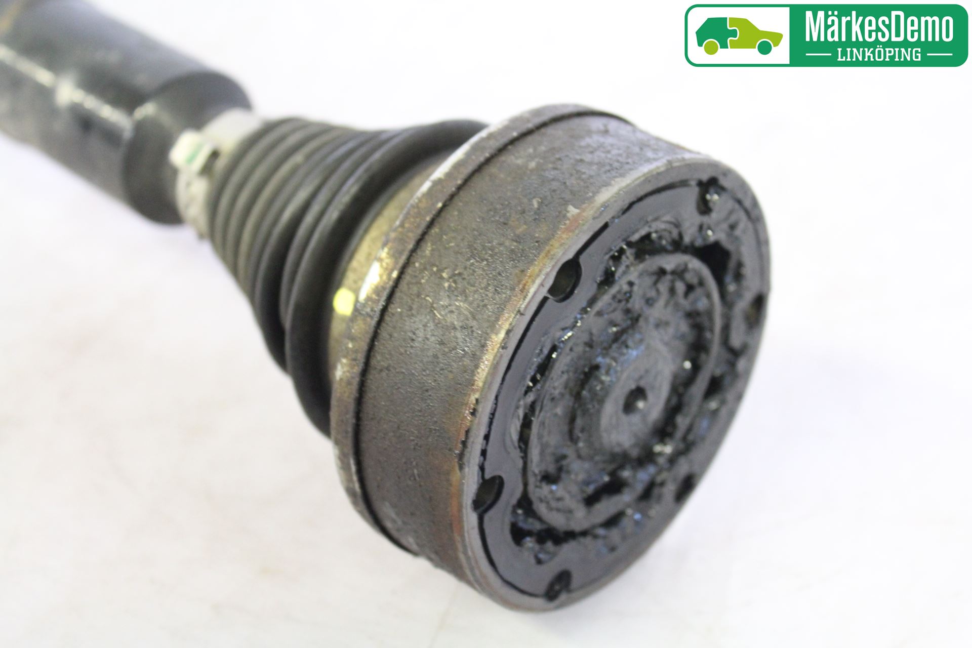 Seat LEON 06-12 Drivaxel Fram Höger