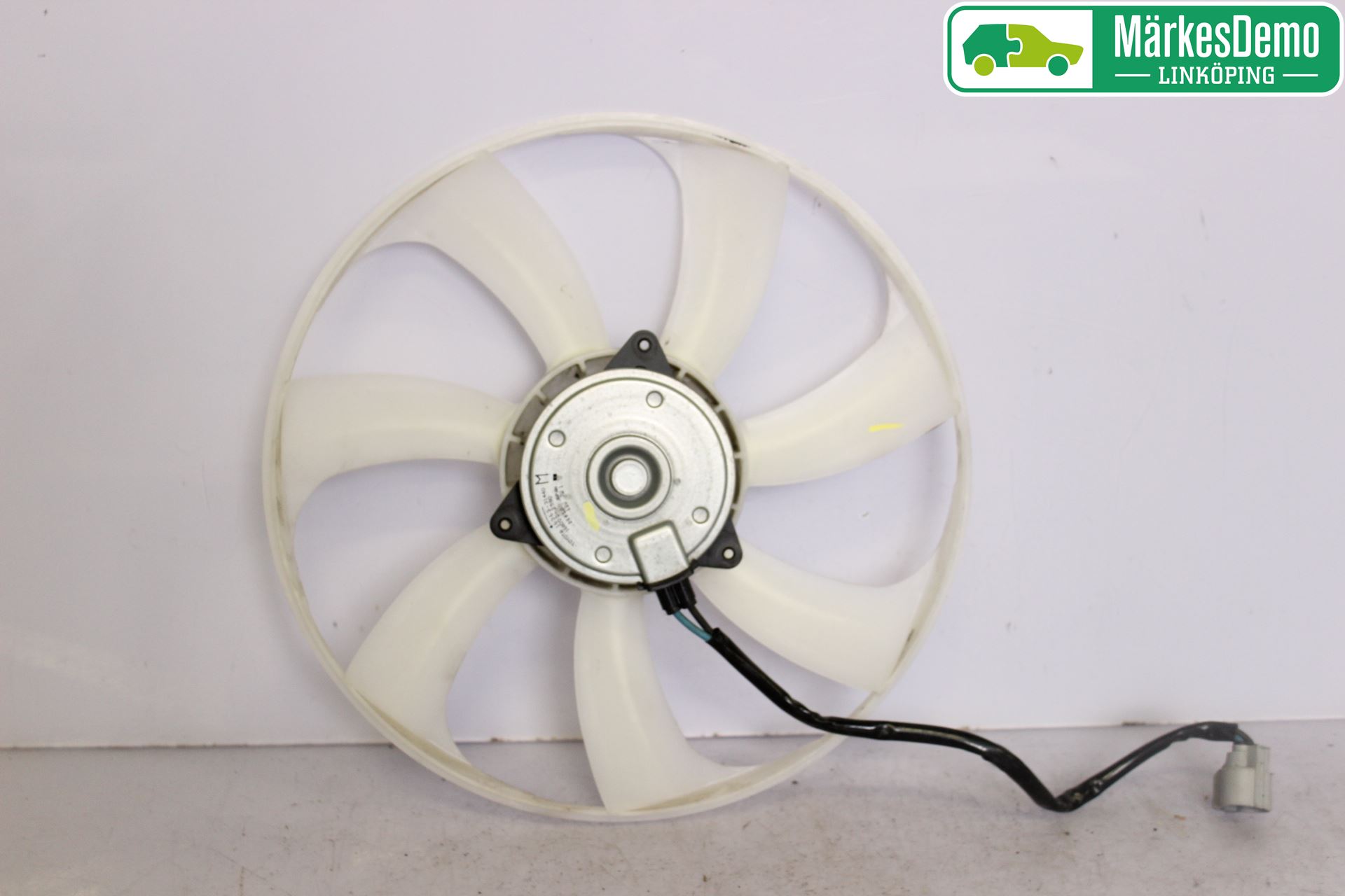 Lexus IS 250/350 14-20 Kylfläkt El