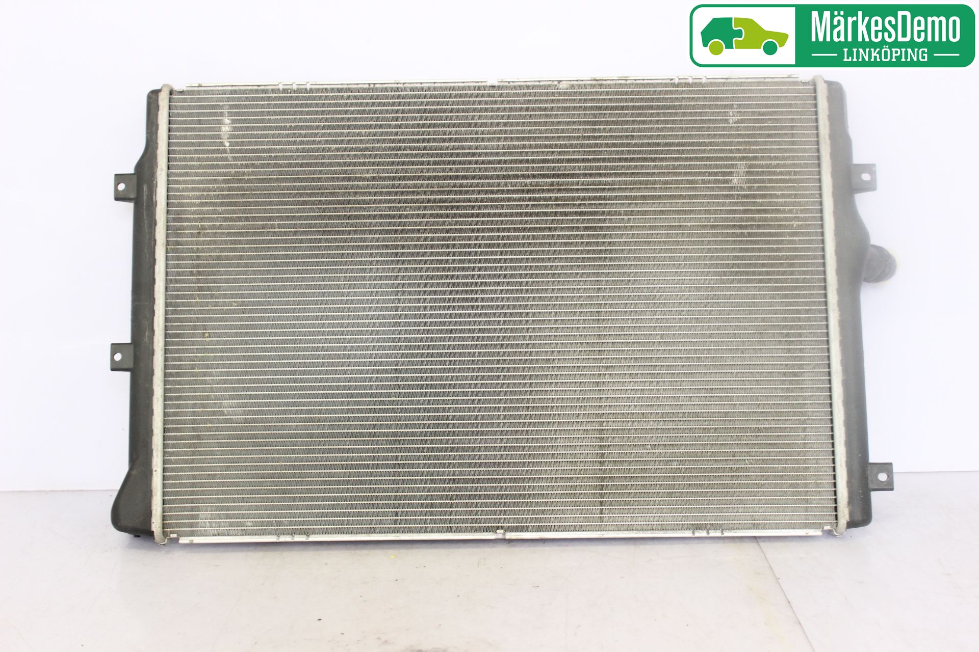 Volkswagen VW PASSAT 05-11 Kylare Man