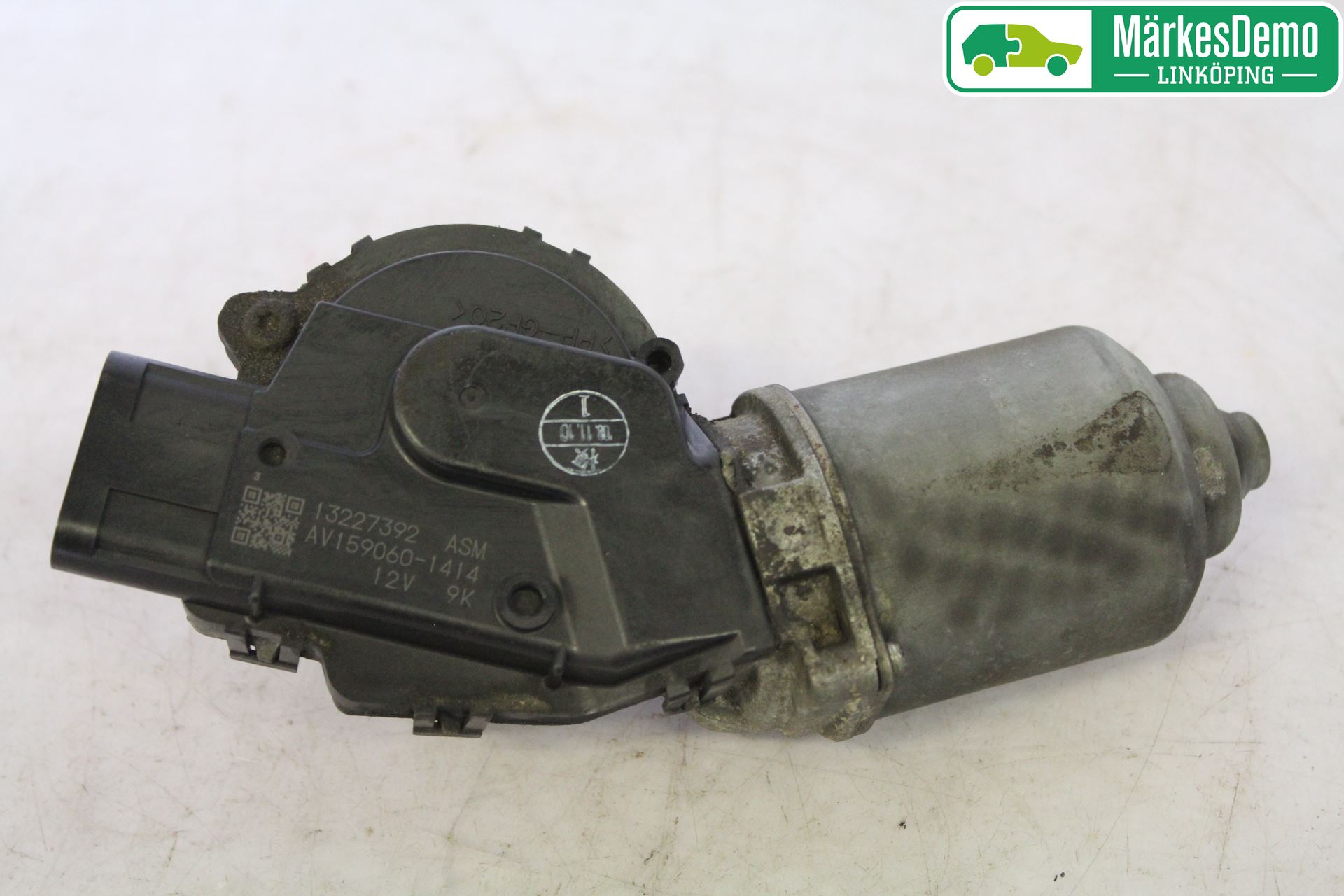 Opel INSIGNIA 09-16 Torkarmotor Vindruta