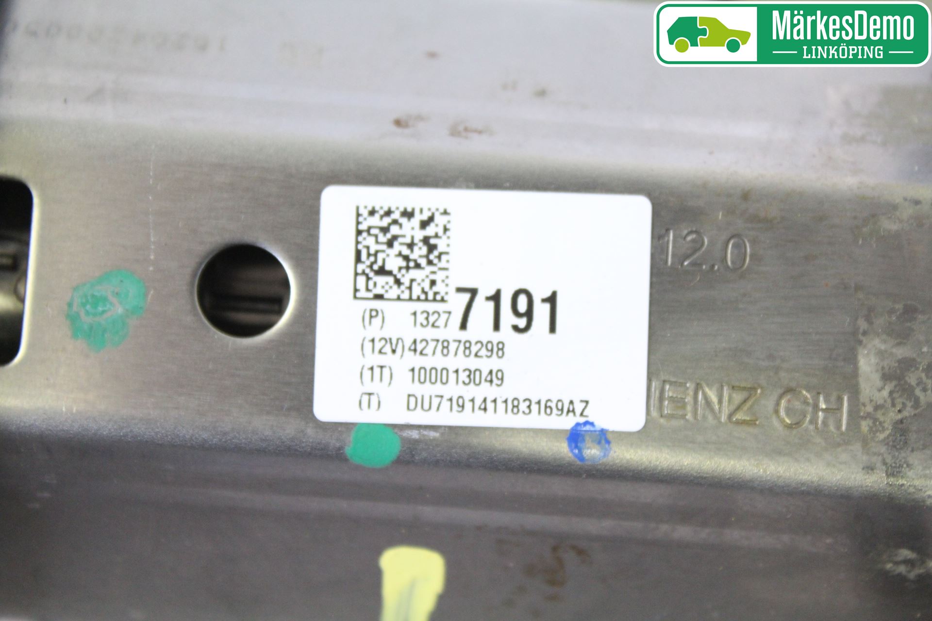 Opel INSIGNIA 09-16 Rattaxelagg Justerbart