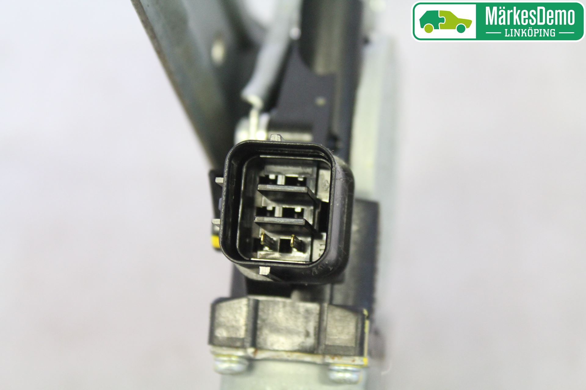 Isuzu D-MAX Fönsterhiss El Kompl