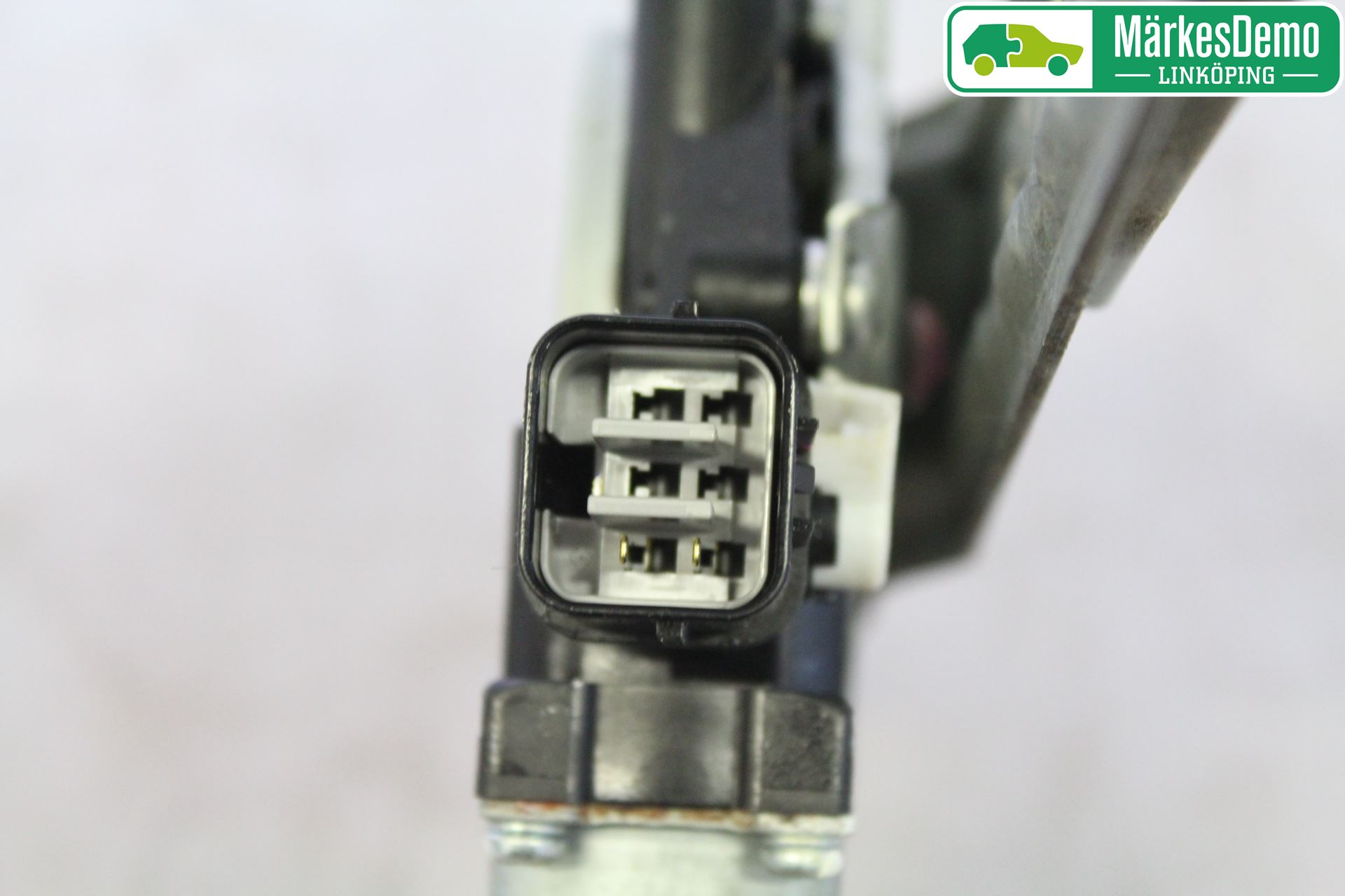 Isuzu D-MAX Fönsterhiss El Kompl