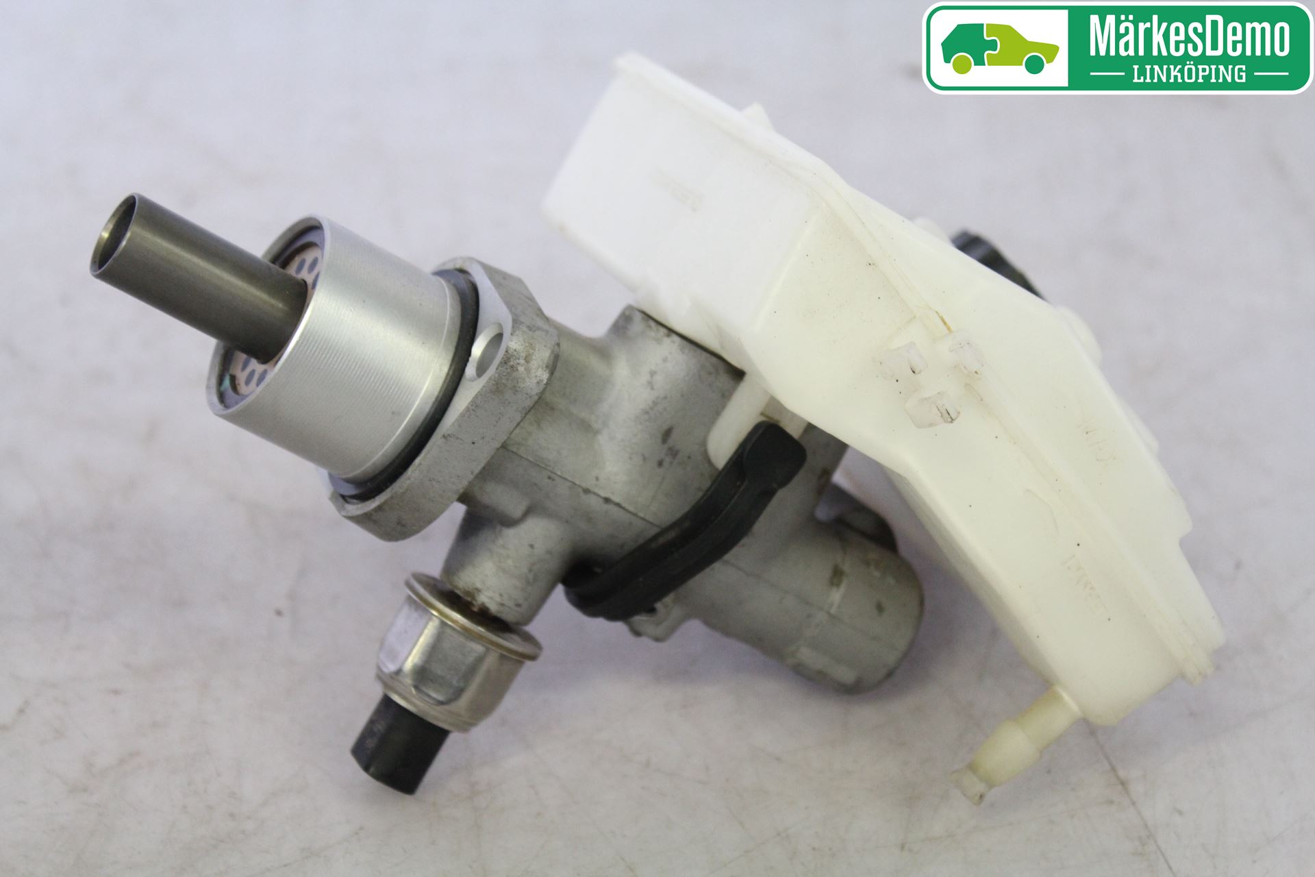 Peugeot 206+ 10-13 Broms Huvudcylinder