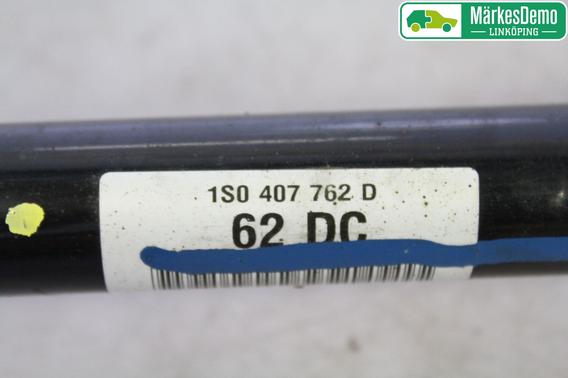 Volkswagen VW UP! / E-UP! Drivaxel Fram Höger