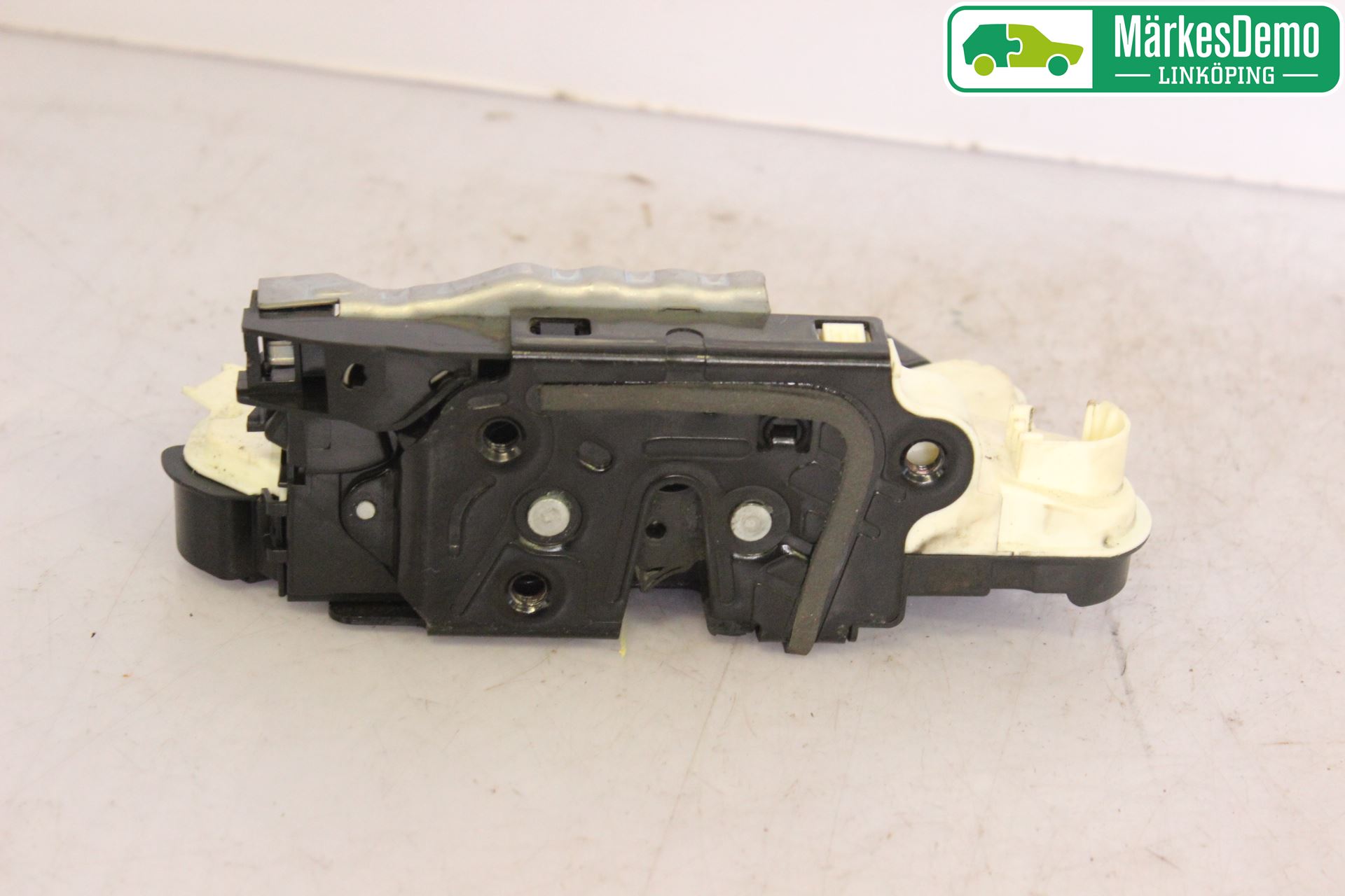 Volkswagen VW UP! / E-UP! Låskista-Dörrlås