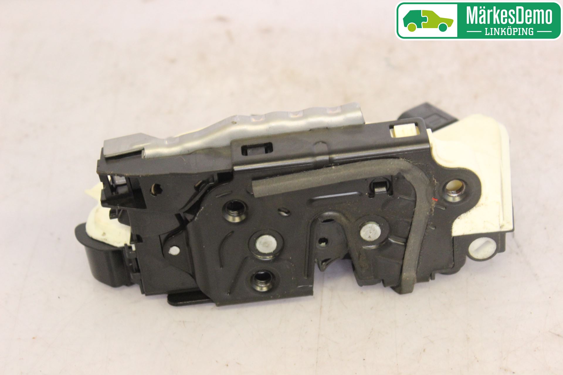 Volkswagen VW UP! / E-UP! Låskista-Dörrlås