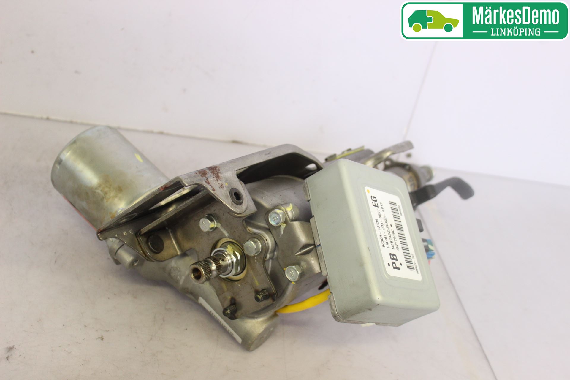 Hyundai i20 PB 09-14 Rattaxelagg Med Inb Servo