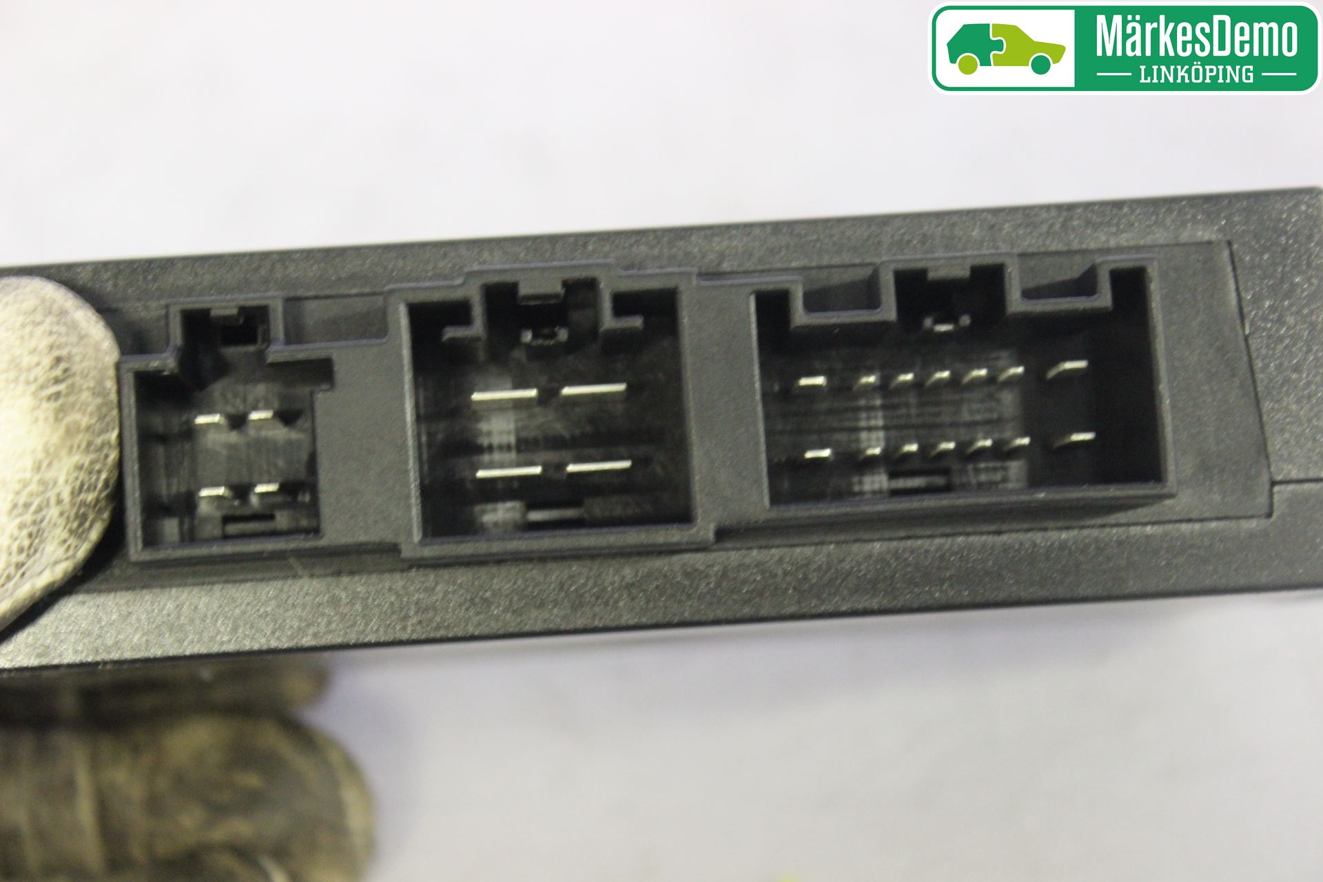 Volvo V70 08-13 Styrenhet Baklucka