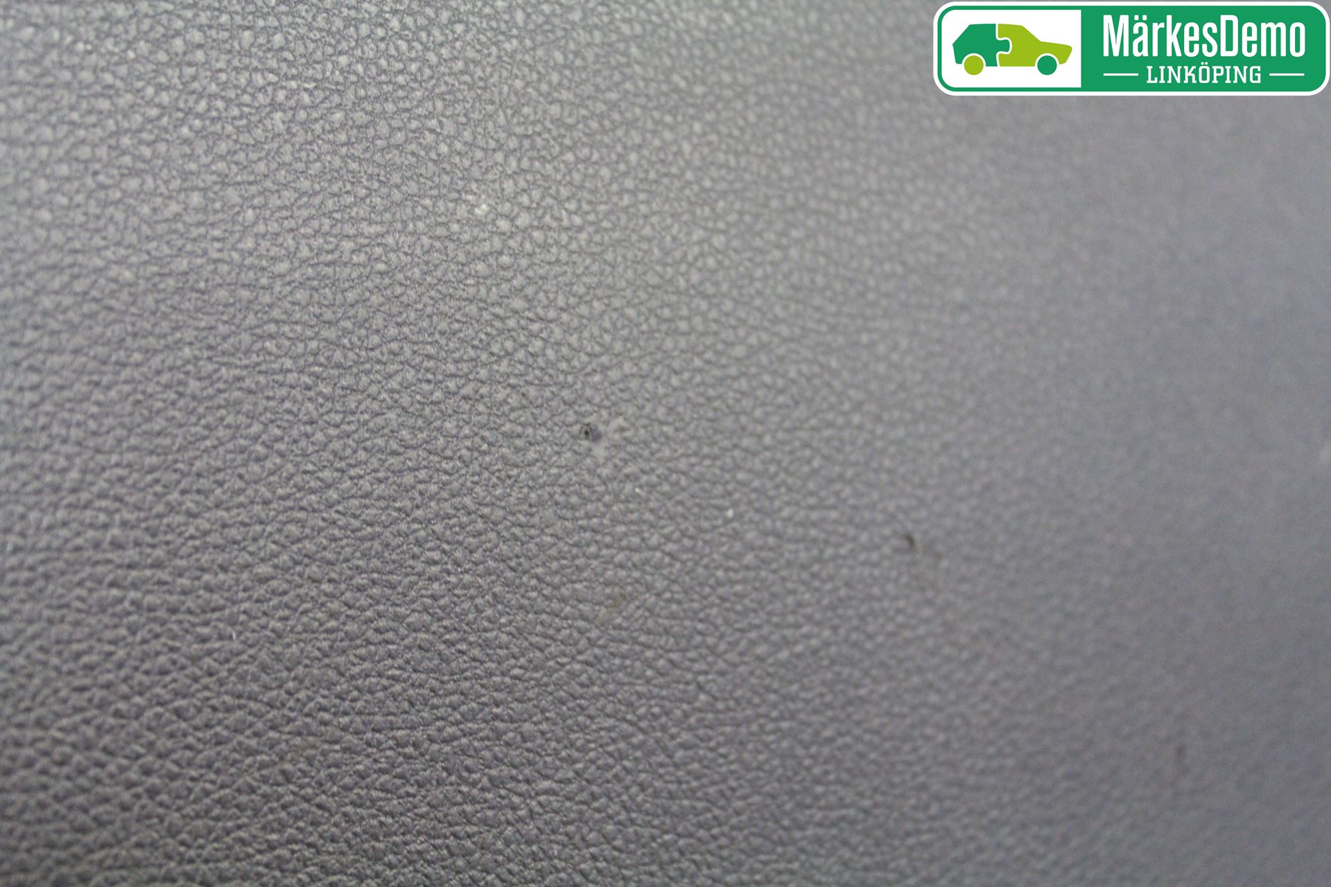 Volkswagen VW POLO 10-17 Handskfack