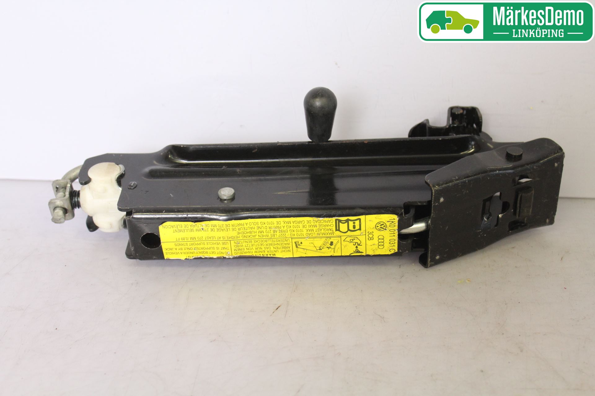 Volkswagen VW GOLF V 04-09 Domkraft